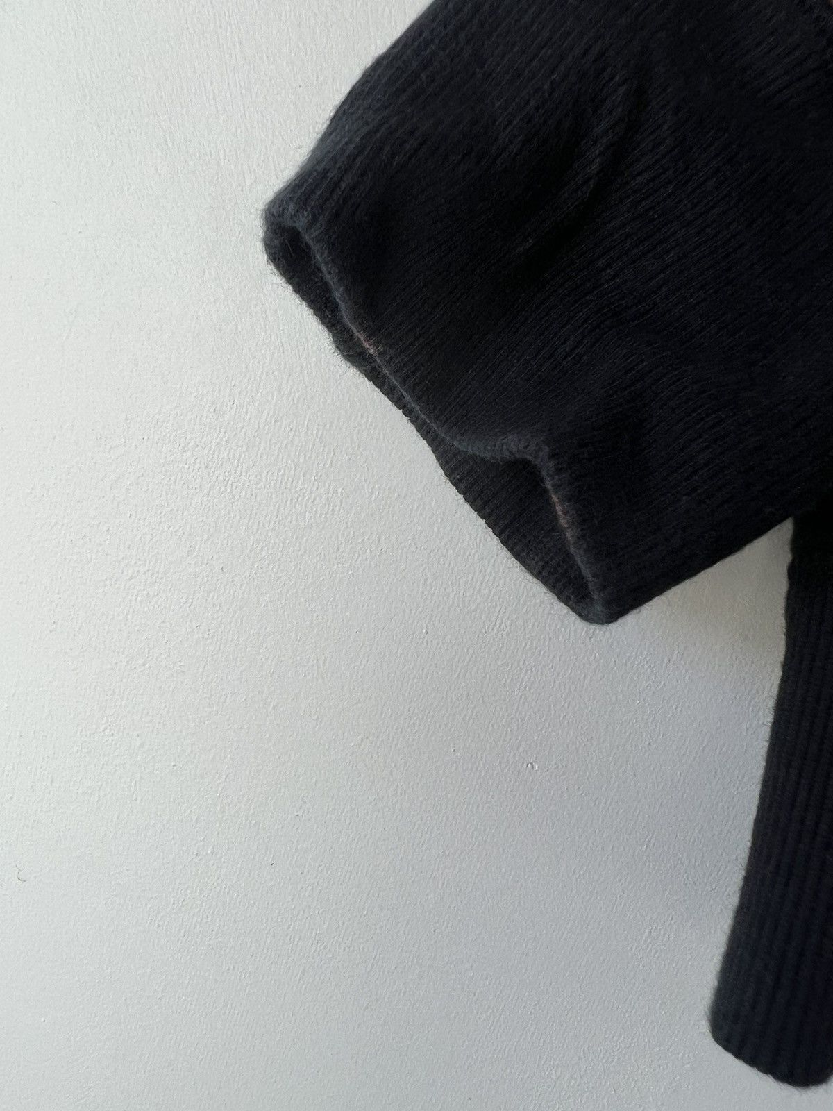 Kaws × Uniqlo Uniqlo kaws sesame street crewneck Size US S / EU 44-46 / 1 - 4 Thumbnail