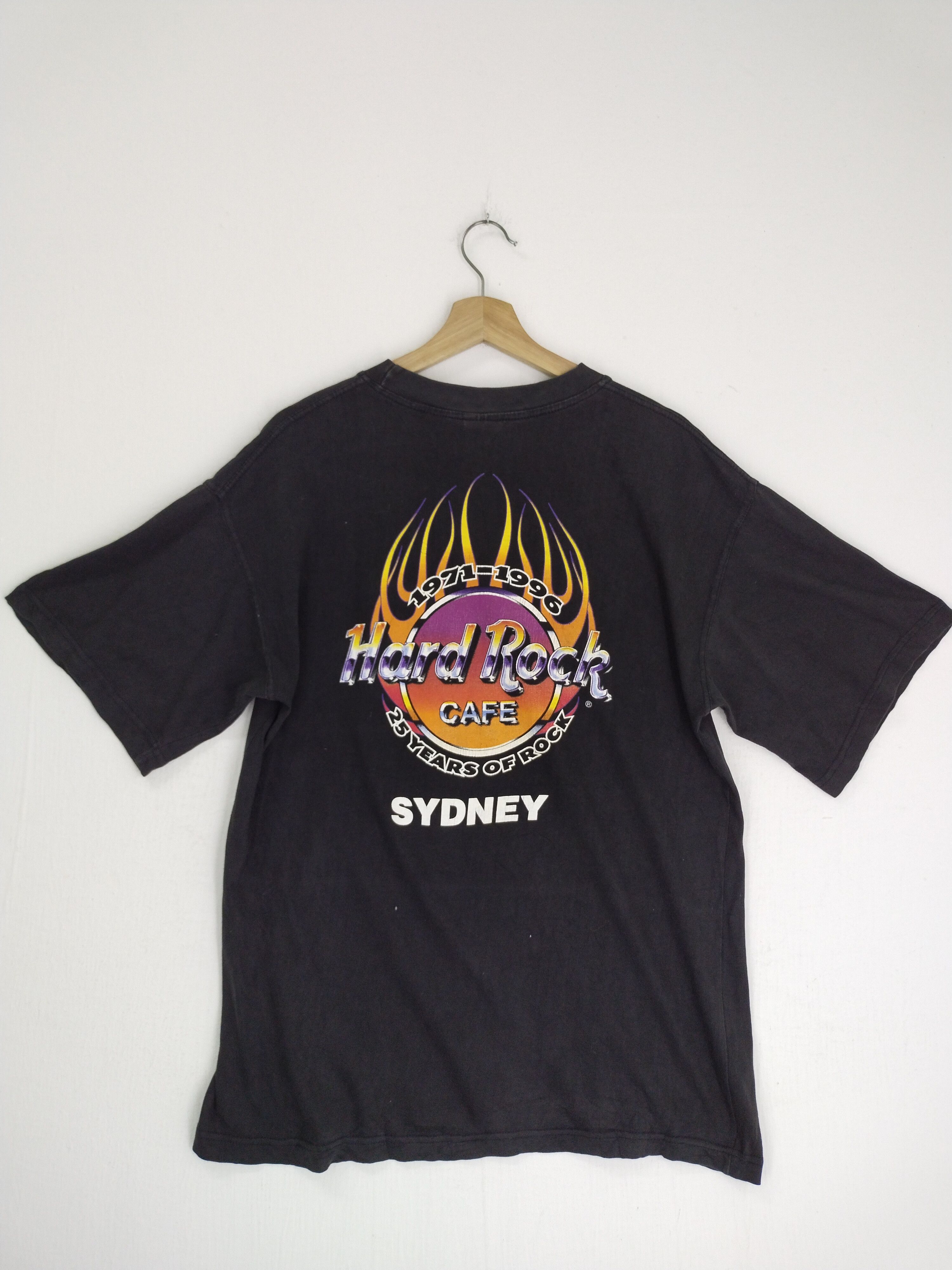image of Hard Rock Cafe Sydney 25Years Of Rock Tee in Black, Men's (Size Medium)