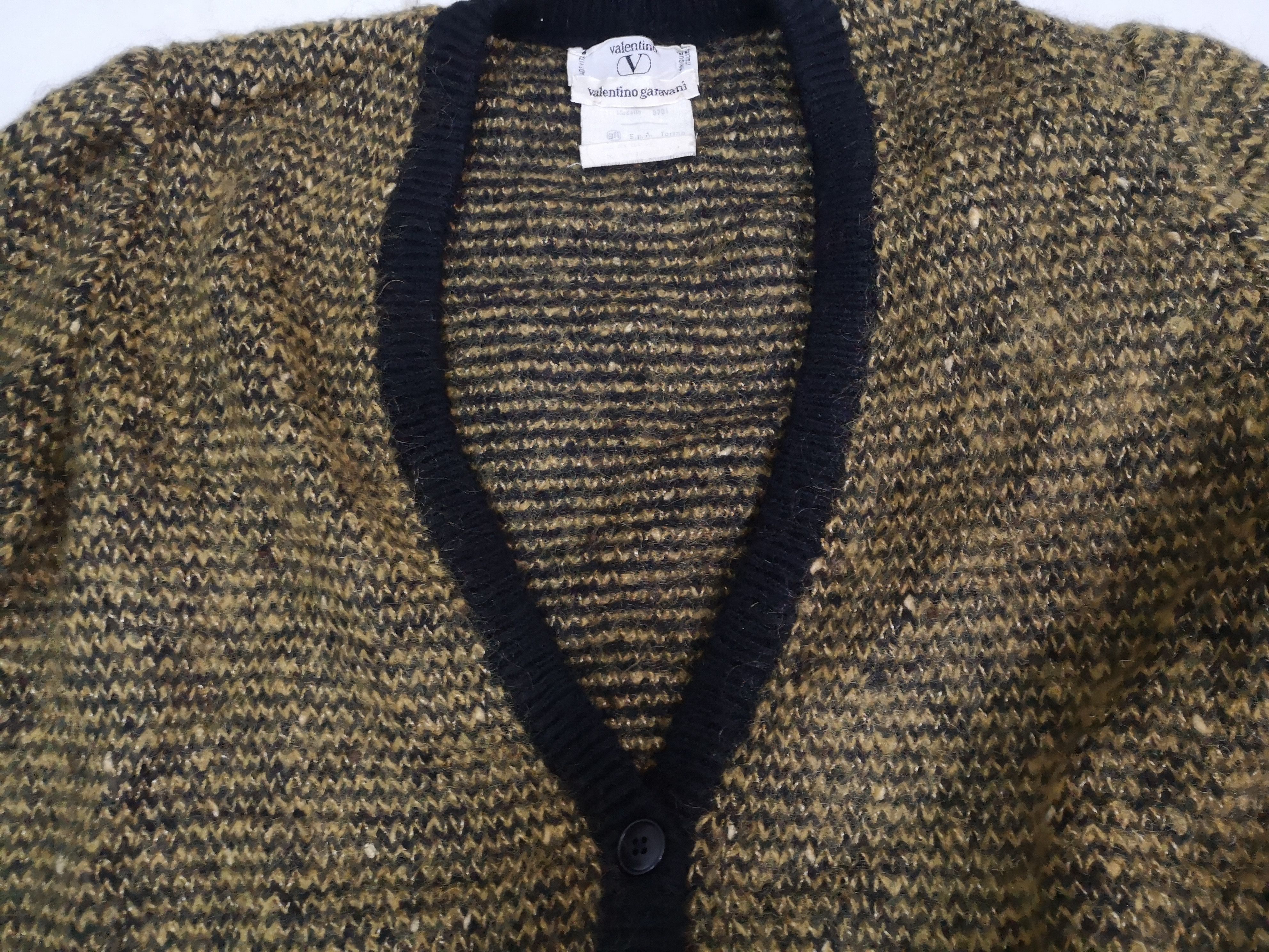 Valentino Vintage Valentino Garavani Mohair Cardigan Size US M / EU 48-50 / 2 - 7 Thumbnail