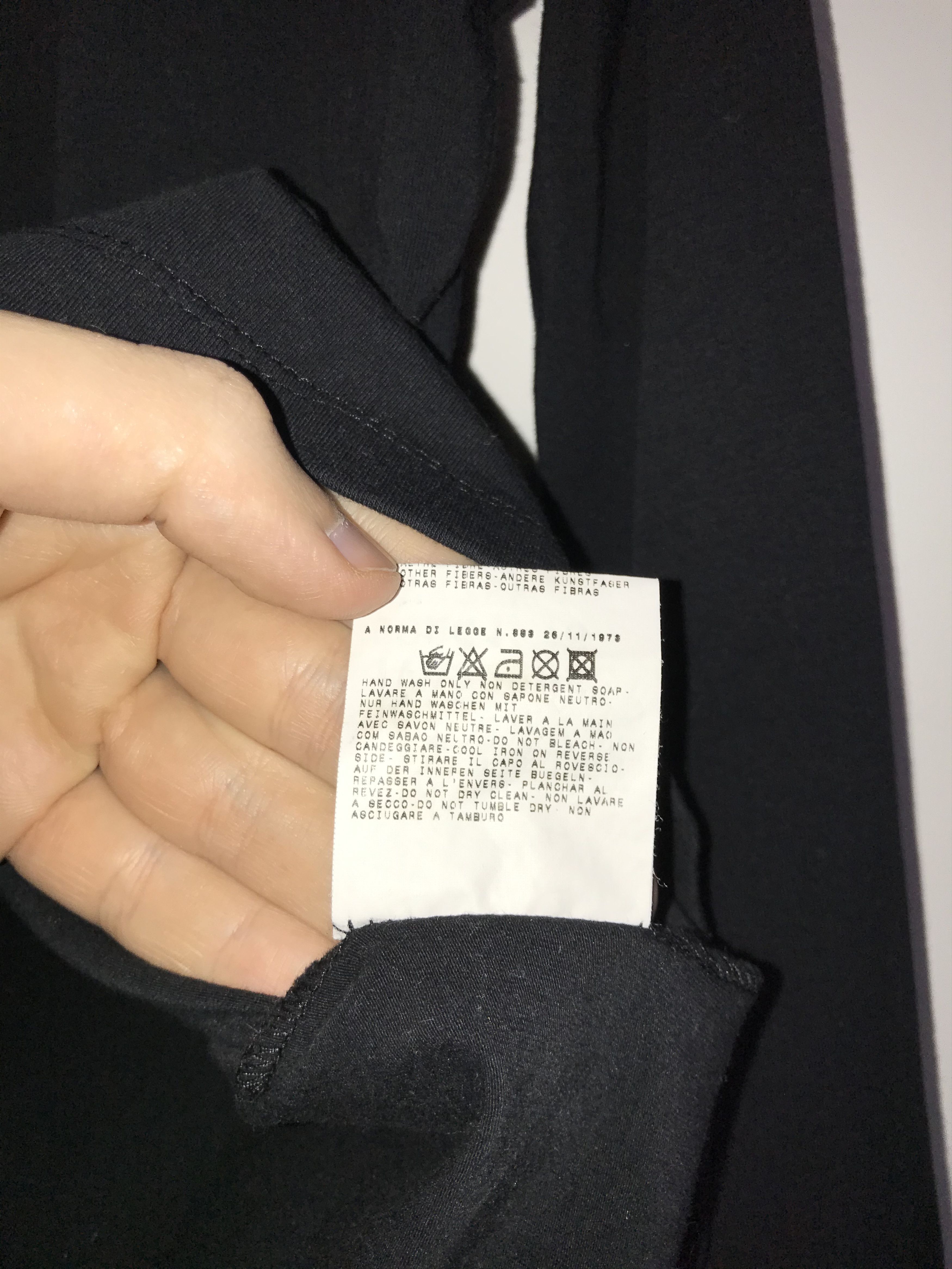 Versace Vintage Versace Jeans Couture Black Big Logo Longsleeve Size M / US 6-8 / IT 42-44 - 13 Thumbnail