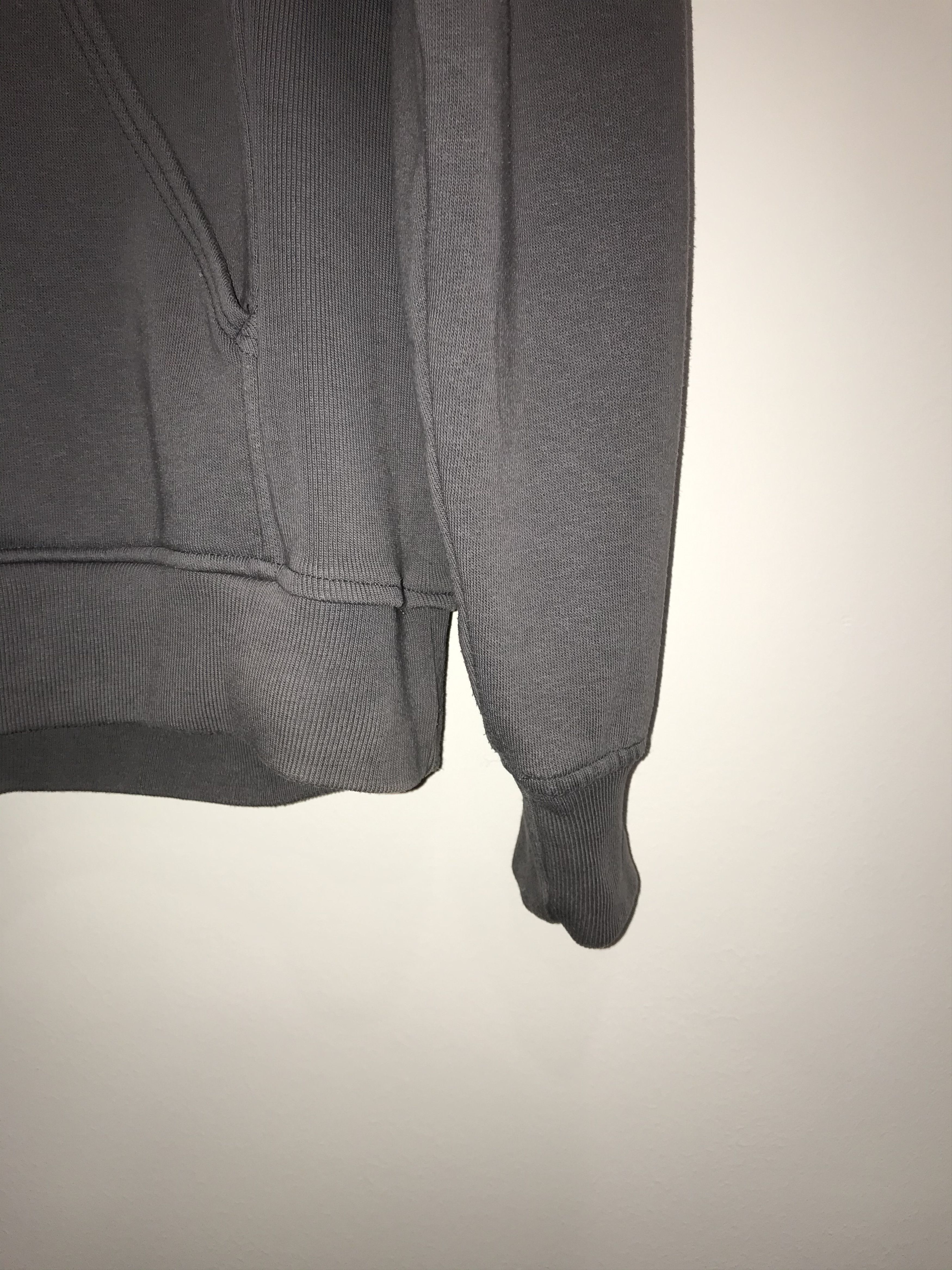 Nike Vintage Nike Big Logo Center Swoosh Hoodie Size US M / EU 48-50 / 2 - 3 Thumbnail