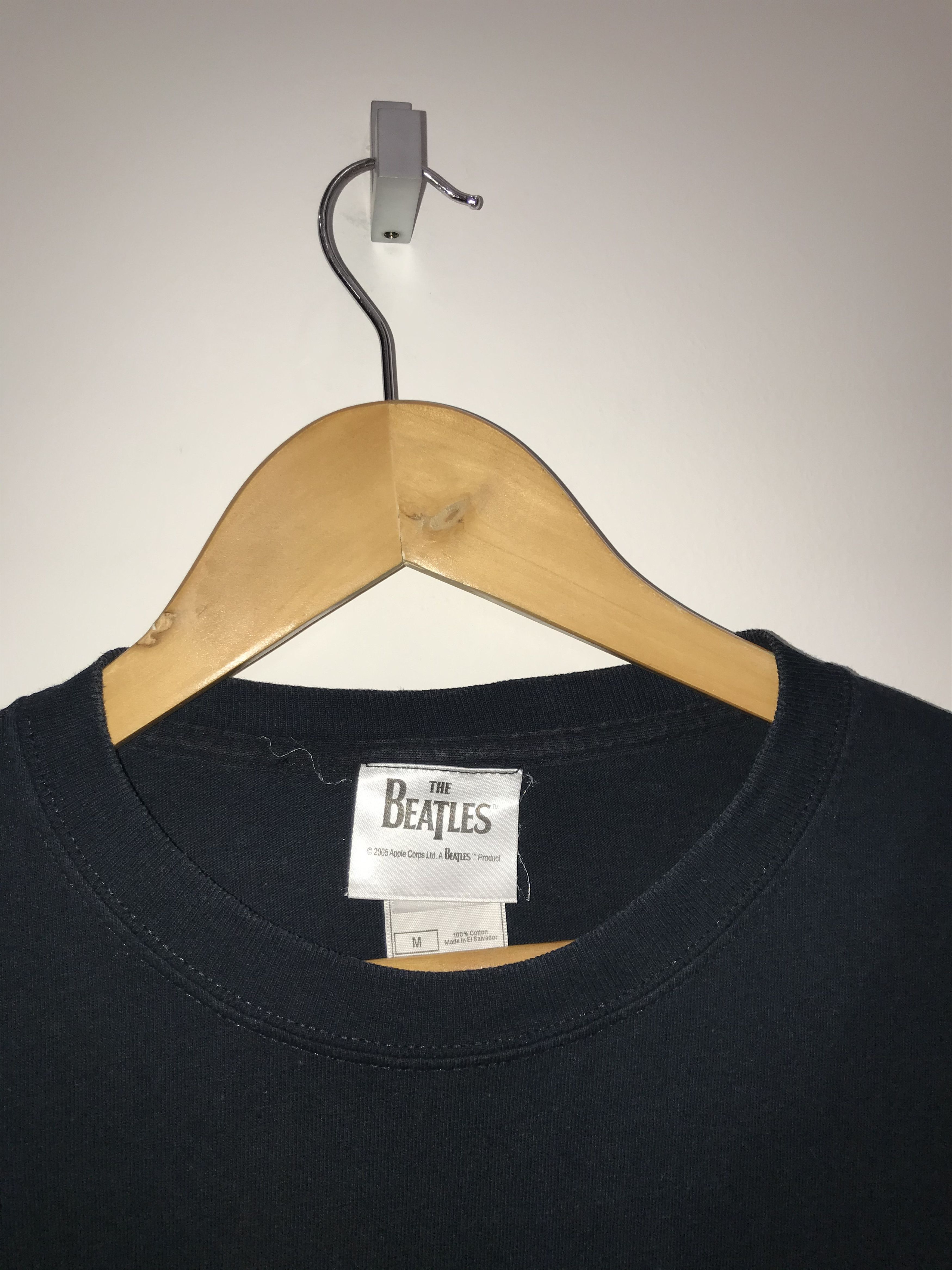 Band Tees 2005 The Beatles Black Tee t-shirt Size US M / EU 48-50 / 2 - 13 Thumbnail