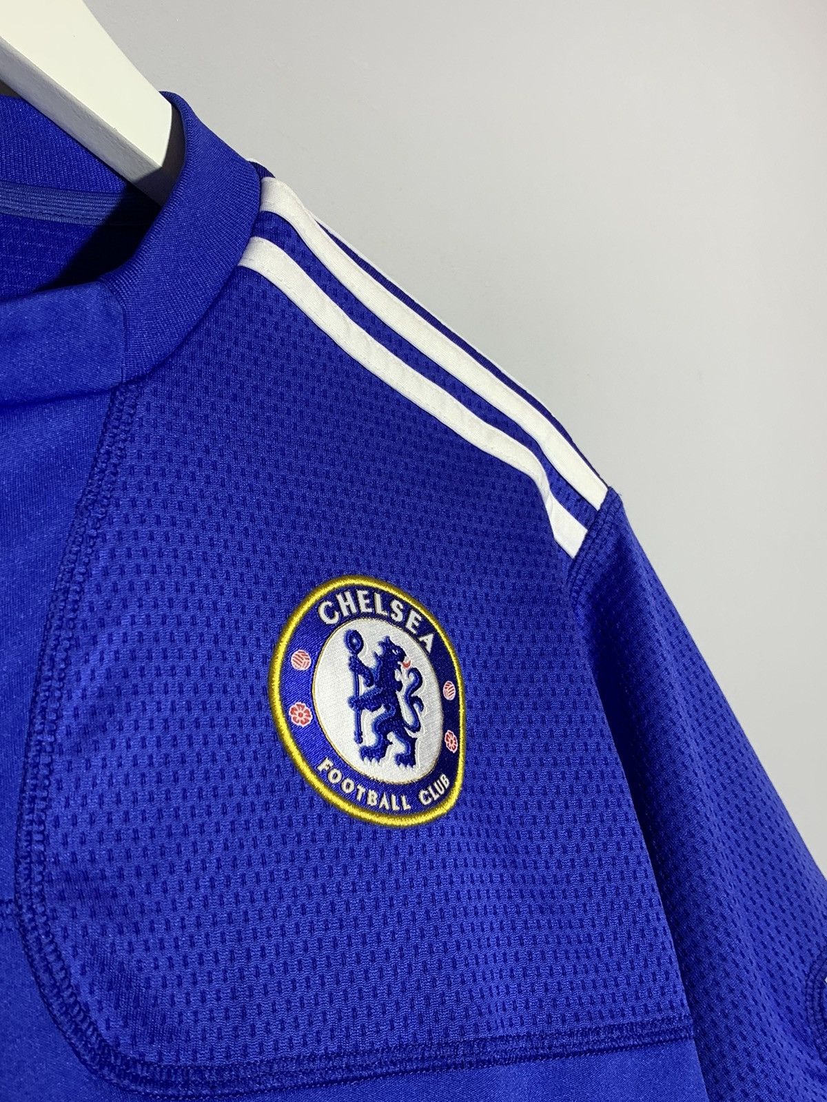 Adidas × Chelsea Soccer Chelsea Adidas 2009/10 Y2k Streetwear Home Football Shirt Size US M / EU 48-50 / 2 - 4 Thumbnail