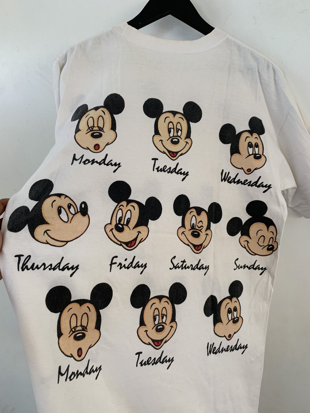 Vintage Vintage 90s Mickey Mouse Per Week T-Shirt Size US L / EU 52-54 / 3 - 4 Thumbnail