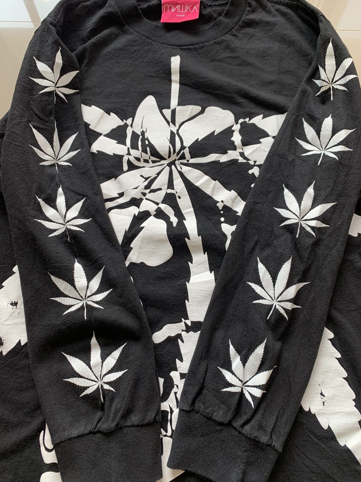 If Six Was Nine MNWKA Mishka Marijuana Long Sleeve Size US S / EU 44-46 / 1 - 5 Thumbnail