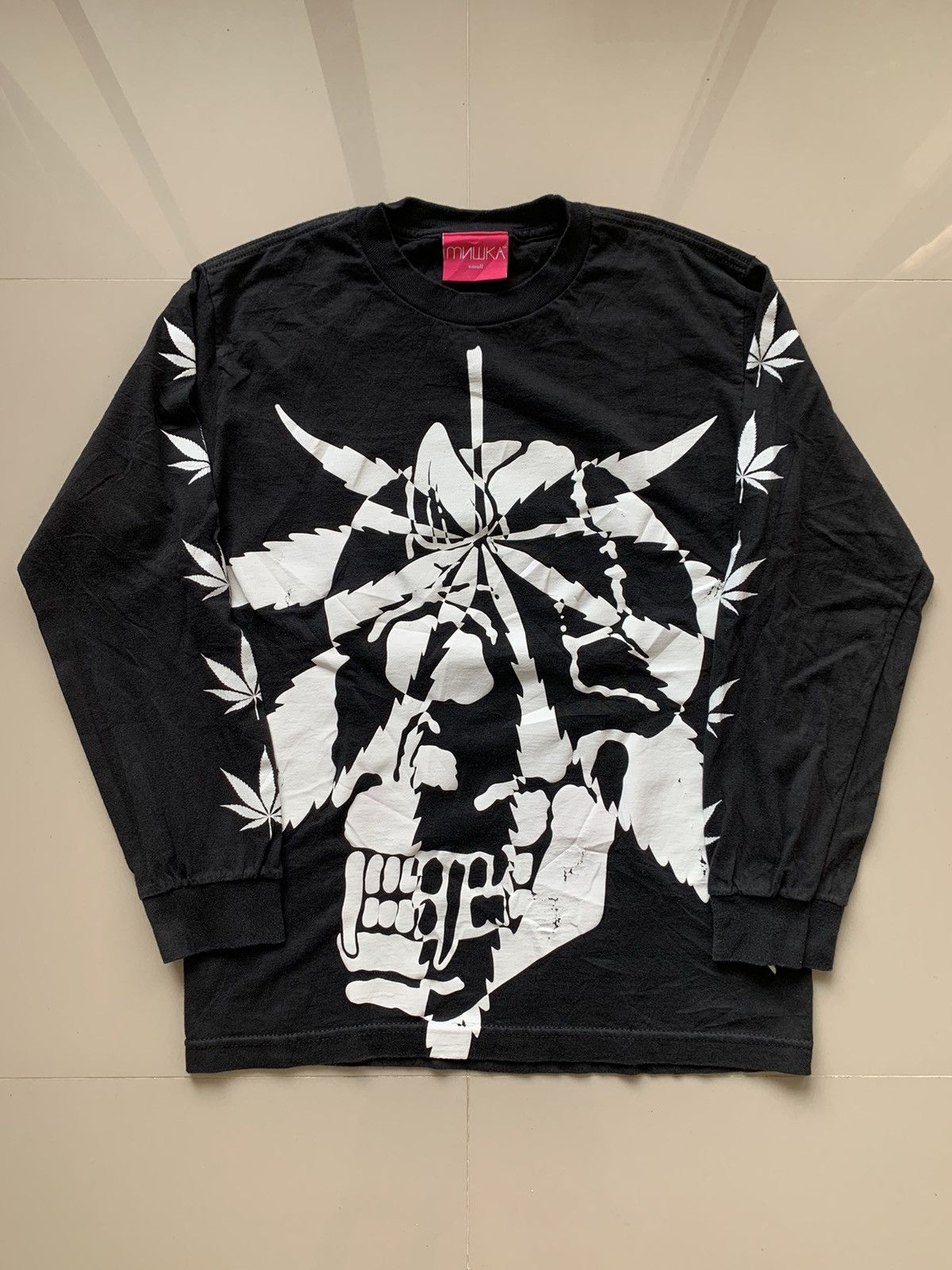 If Six Was Nine MNWKA Mishka Marijuana Long Sleeve Size US S / EU 44-46 / 1 - 1 Thumbnail