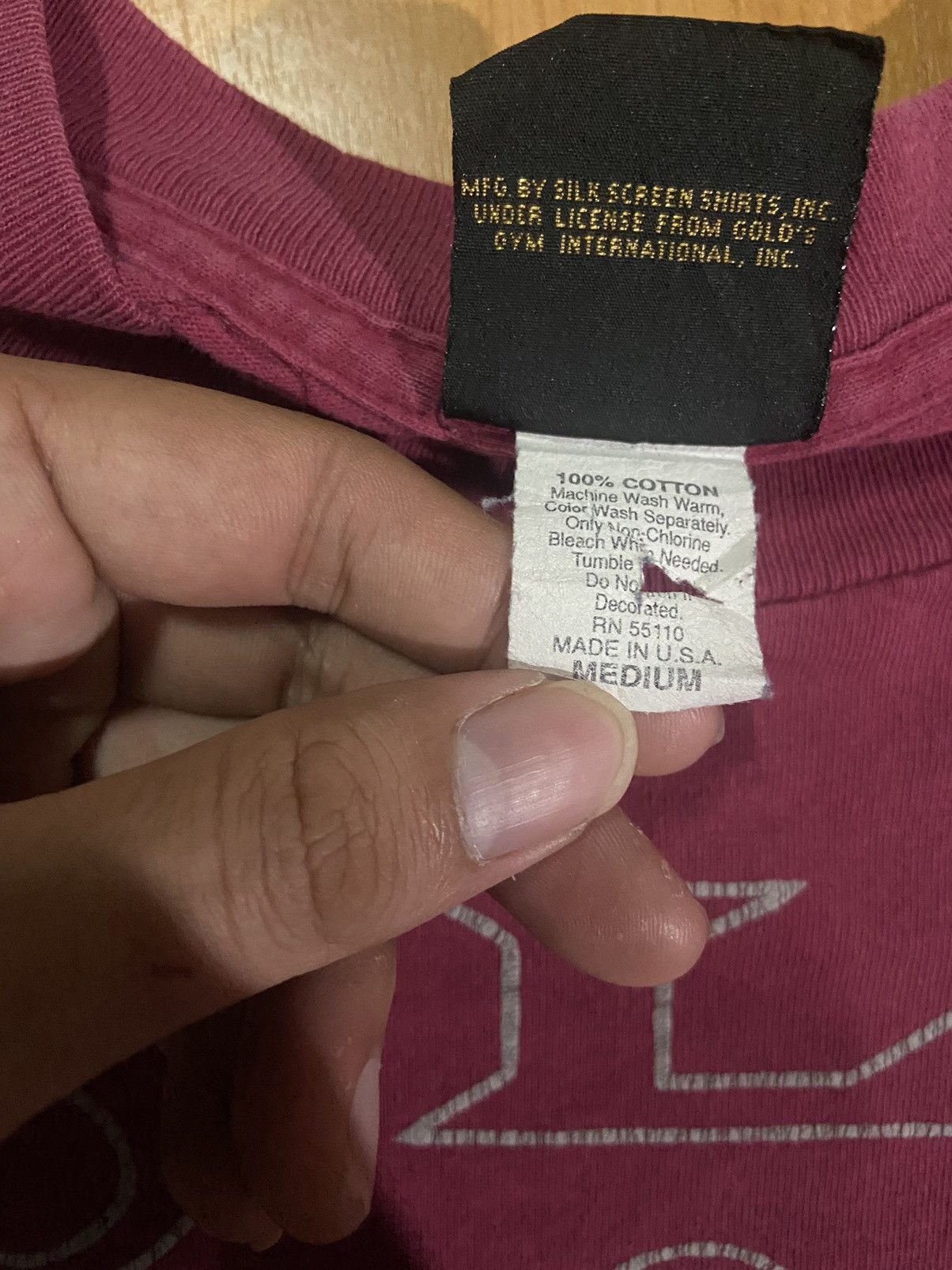 Vintage 💥Vintage 90s💥 Goldgym classic gym burgundy nice fade size M Size US M / EU 48-50 / 2 - 6 Thumbnail