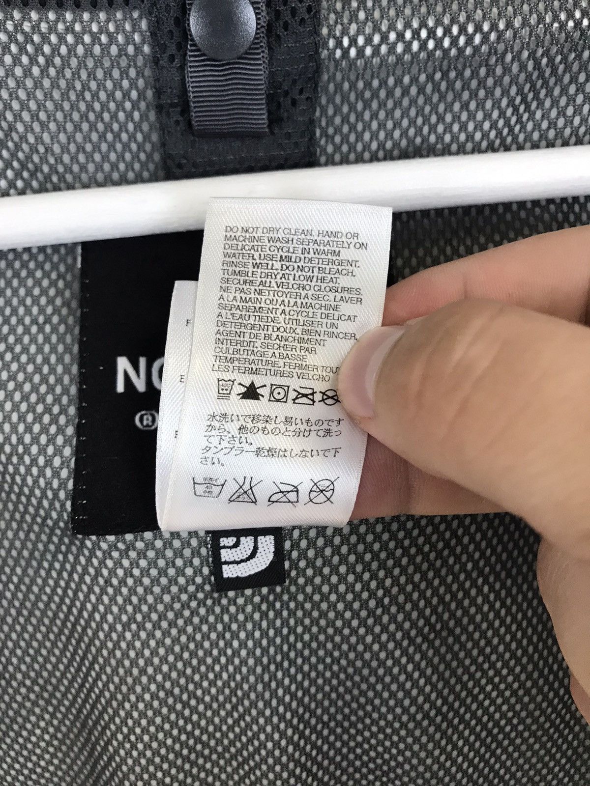 The North Face The North Face HyVent Waterproof,Windbreaker Hooded Jacket Size US L / EU 52-54 / 3 - 14 Thumbnail
