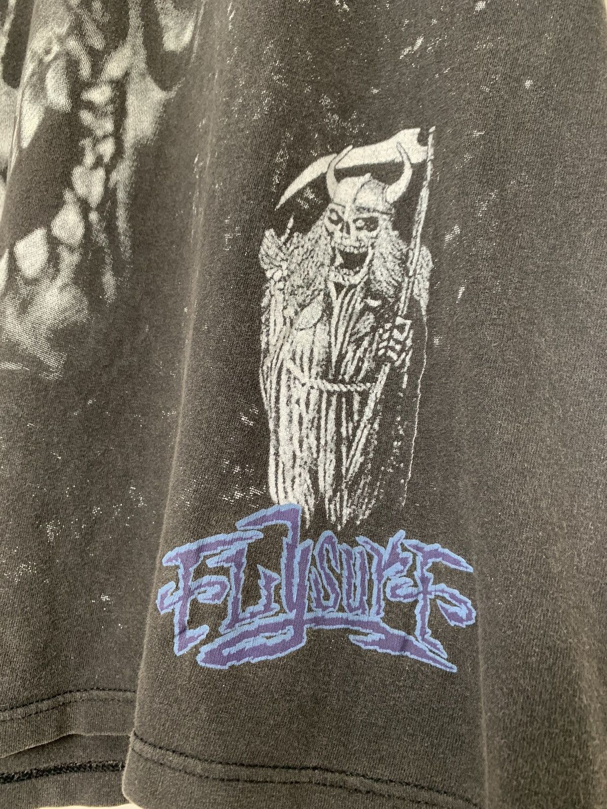 Vintage Vintage 90s Flysurf Skull All Over Print T-Shirt Size US L / EU 52-54 / 3 - 5 Thumbnail