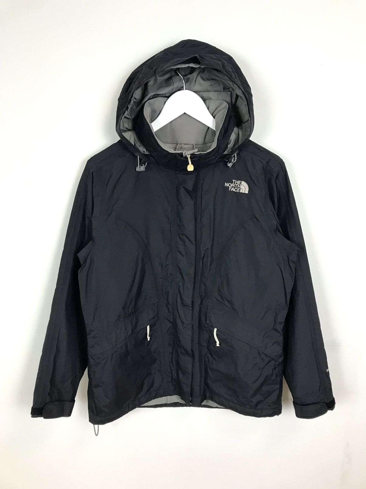 The North Face HyVent Waterproof,Windbreaker Hooded Jacket