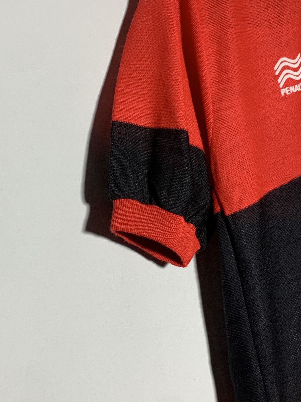 Penalty × Vintage Flamengo Penalty 1980 Vintage Football Shirt Soccer Jersey Size US M / EU 48-50 / 2 - 6 Thumbnail