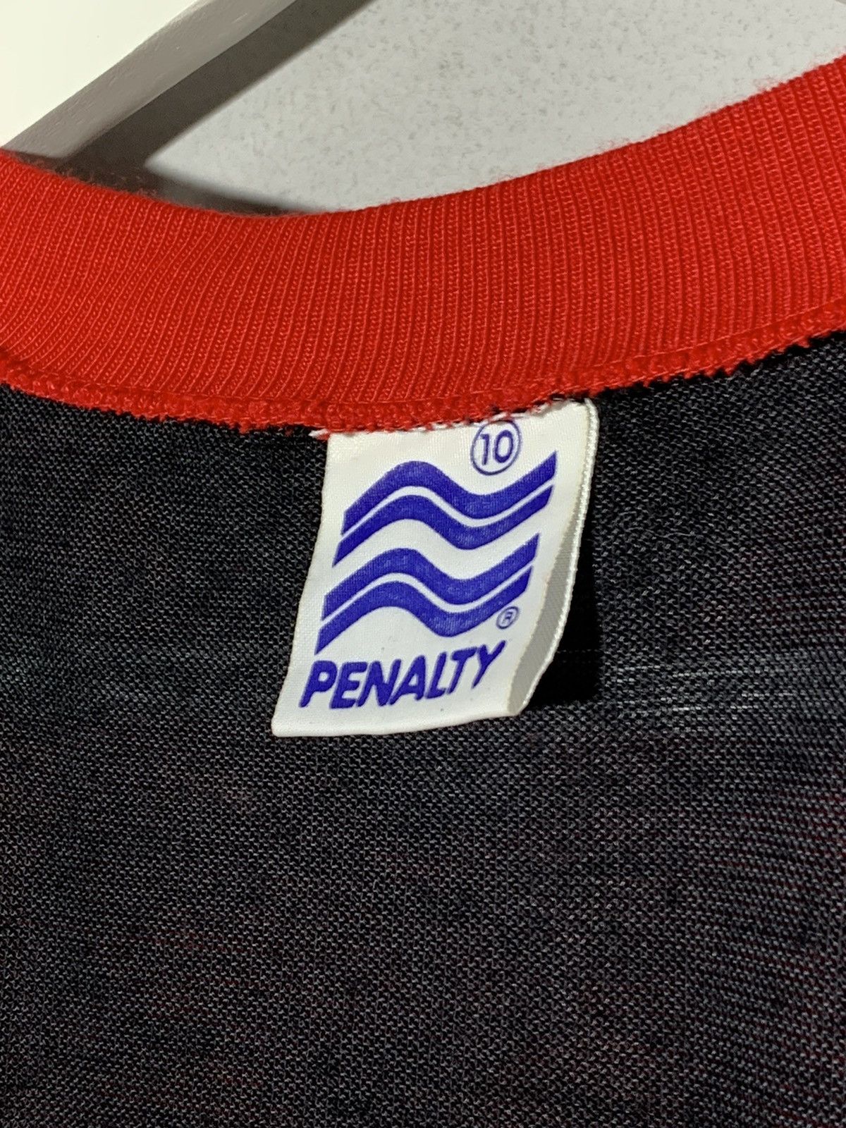 Penalty × Vintage Flamengo Penalty 1980 Vintage Football Shirt Soccer Jersey Size US M / EU 48-50 / 2 - 8 Thumbnail