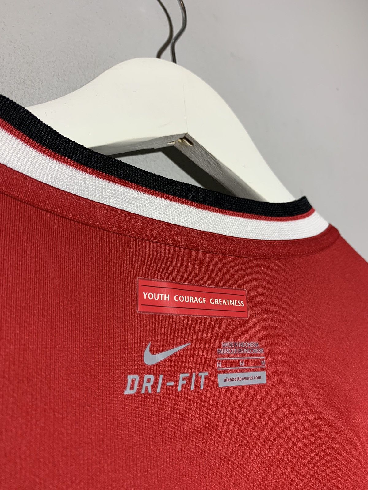 Nike Manchester United Nike 2014/15 Y2k Streetwear Football Shirt Size US M / EU 48-50 / 2 - 11 Thumbnail