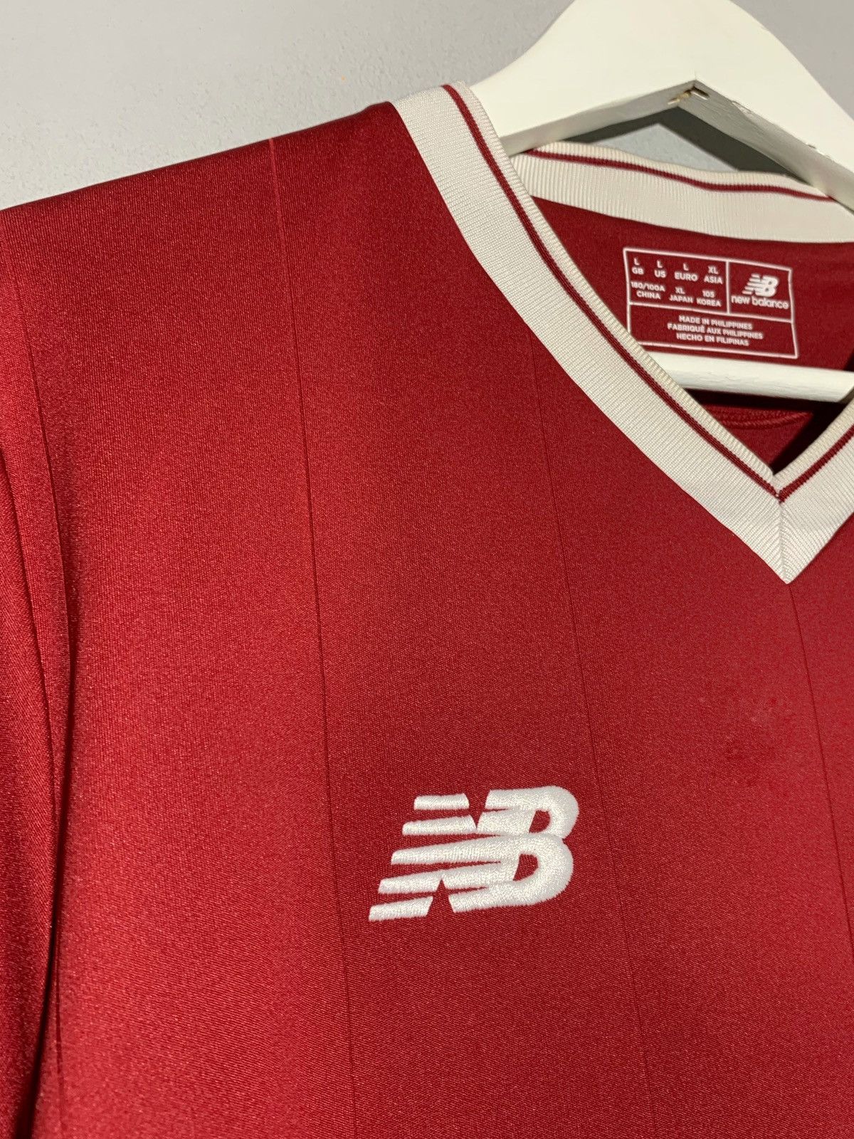New Balance #20 Lallana Liverpool New Balance 2017/18 Football Shirt Size US L / EU 52-54 / 3 - 6 Thumbnail