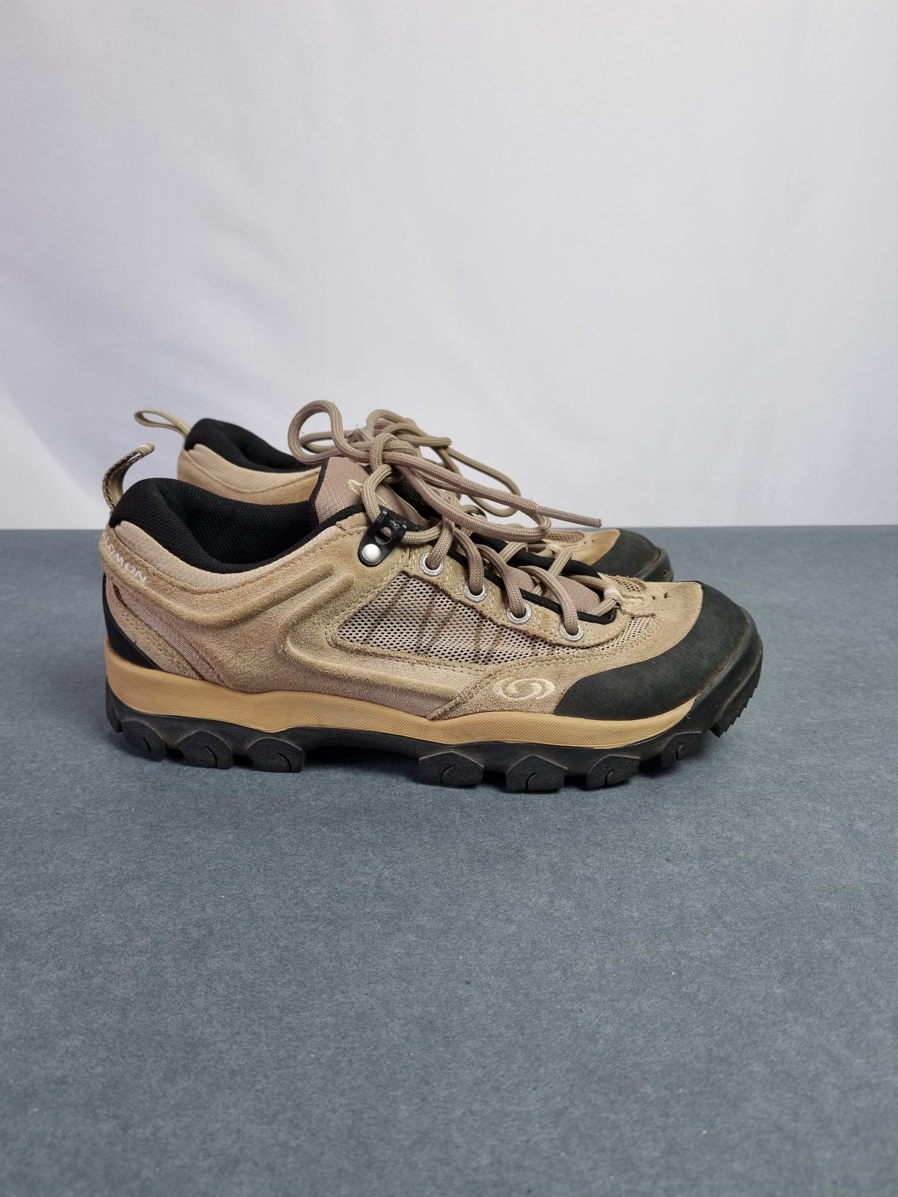 Salomon × Vintage Rare size 2002 Salomon Hiking Tracking Sneakers Size US 6 / EU 39 - 4 Thumbnail