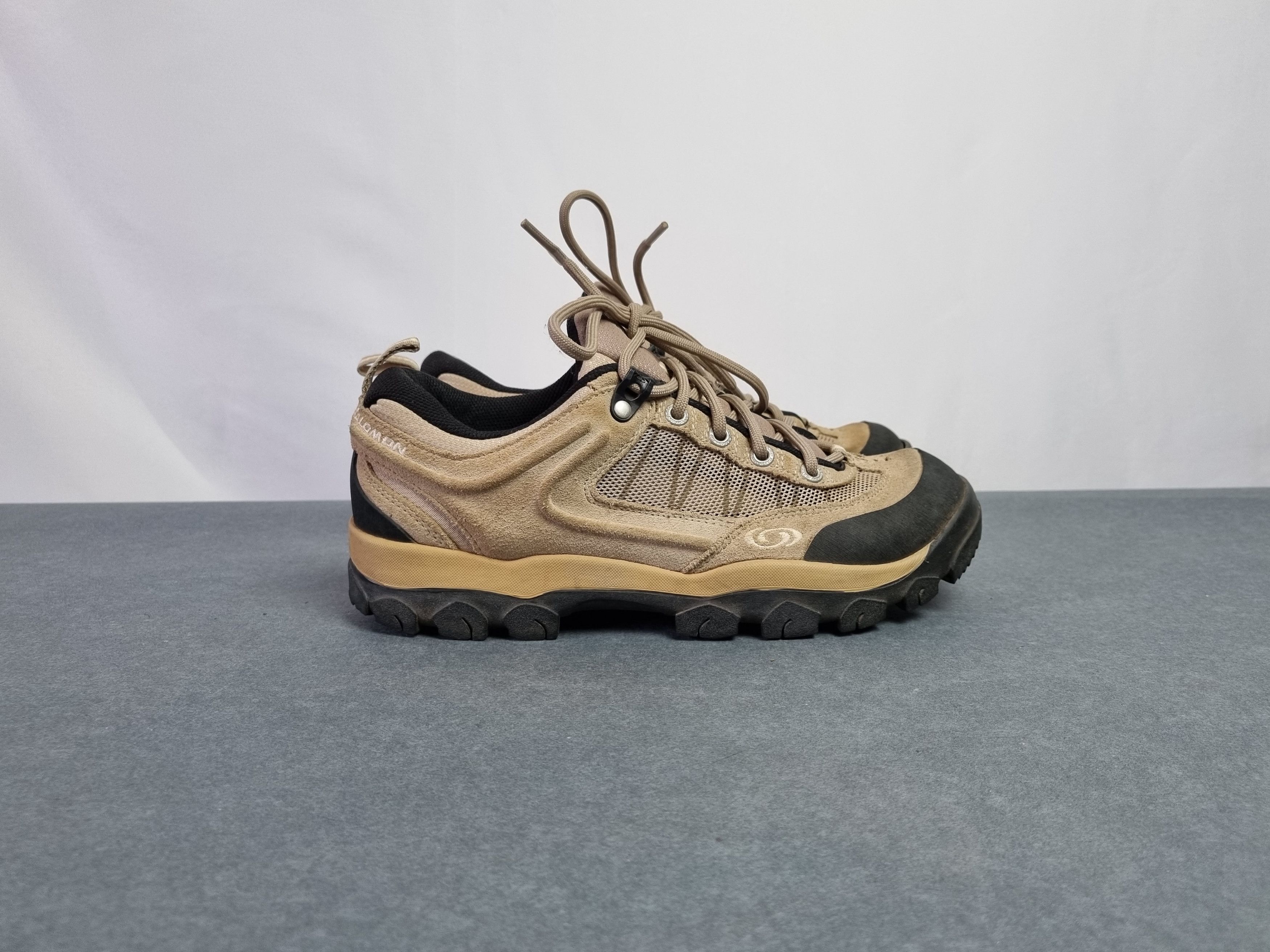Salomon × Vintage Rare size 2002 Salomon Hiking Tracking Sneakers Size US 6 / EU 39 - 19 Thumbnail