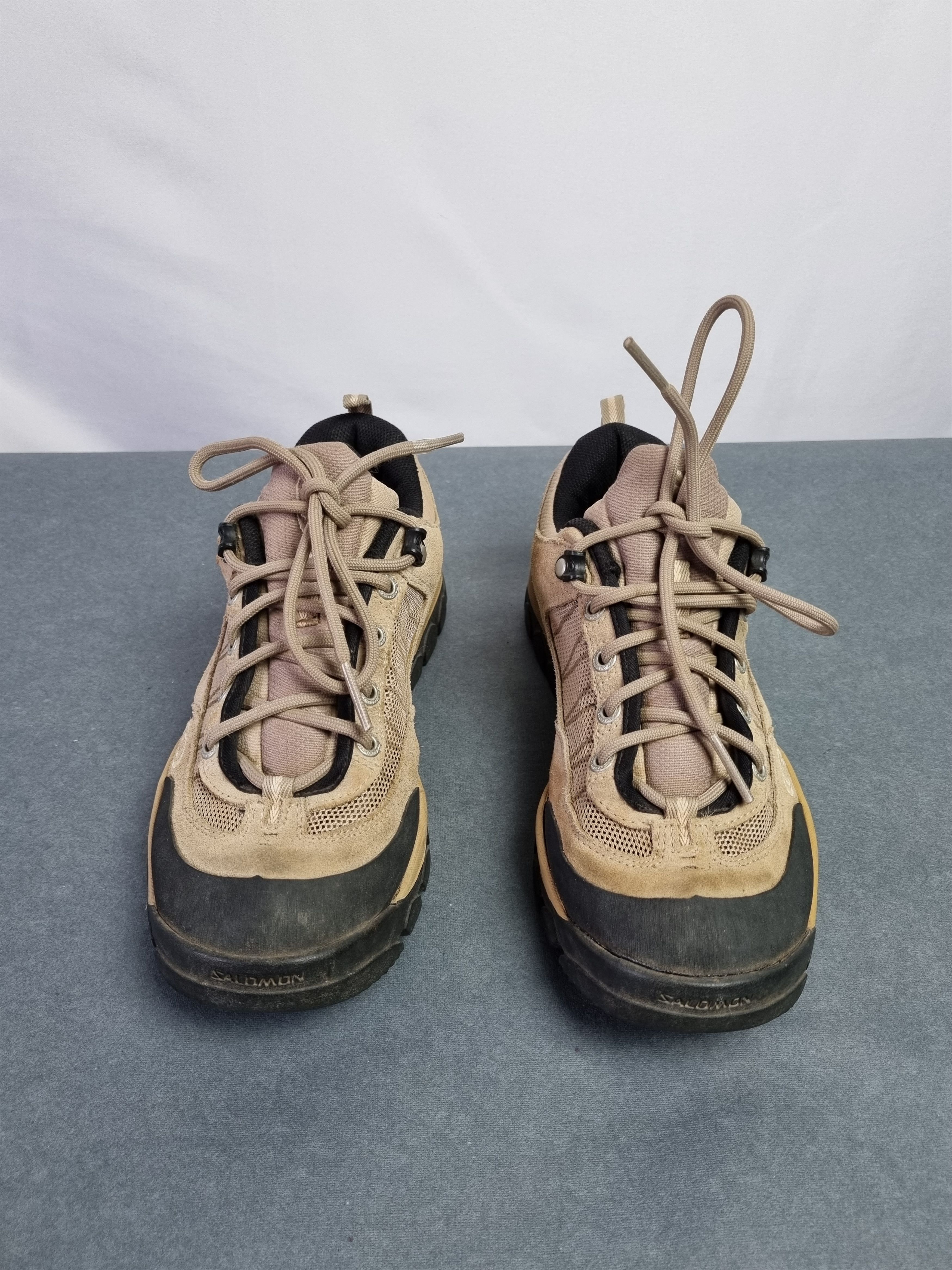 Salomon × Vintage Rare size 2002 Salomon Hiking Tracking Sneakers Size US 6 / EU 39 - 2 Thumbnail