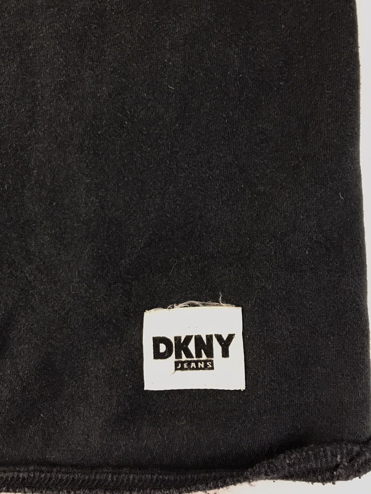 DKNY × Vintage DKNY USA Jeans Baggy Sweatshirt Crew Neck Size US L / EU 52-54 / 3 - 4 Thumbnail