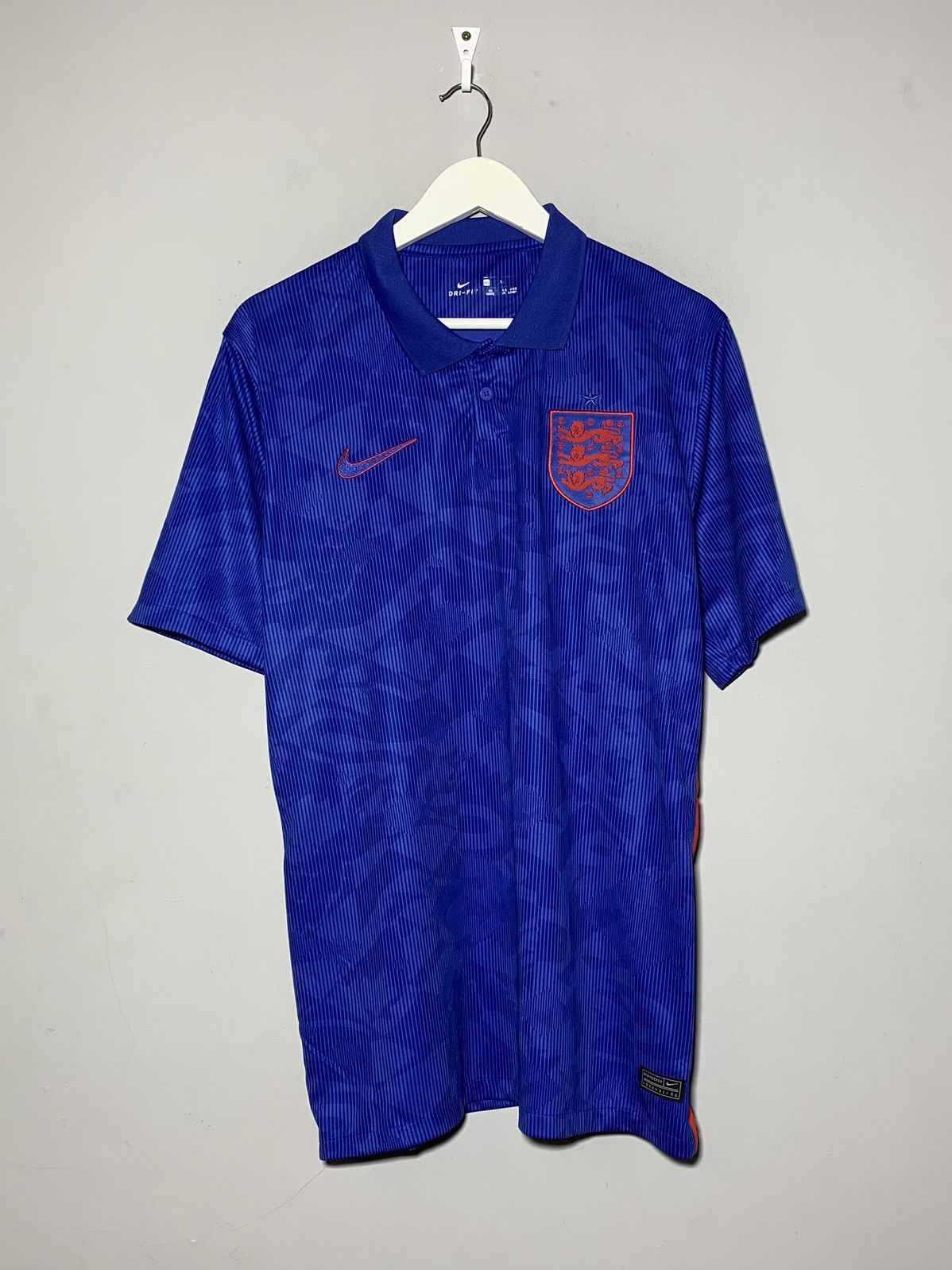 Nike England Nike Away 2020 Y2k Streetwear Football Shirt Size US XL / EU 56 / 4 - 1 Thumbnail