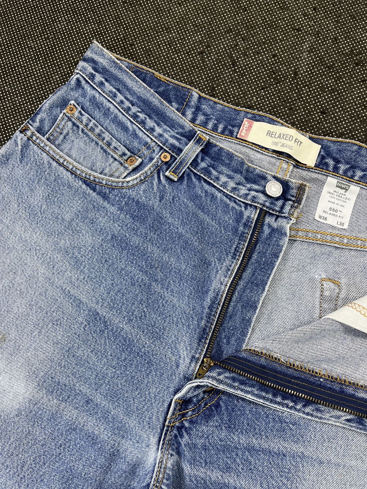 Levi's Vintage Levis 550 Stone Wash Jeans - J458 Size US 37 - 6 Thumbnail