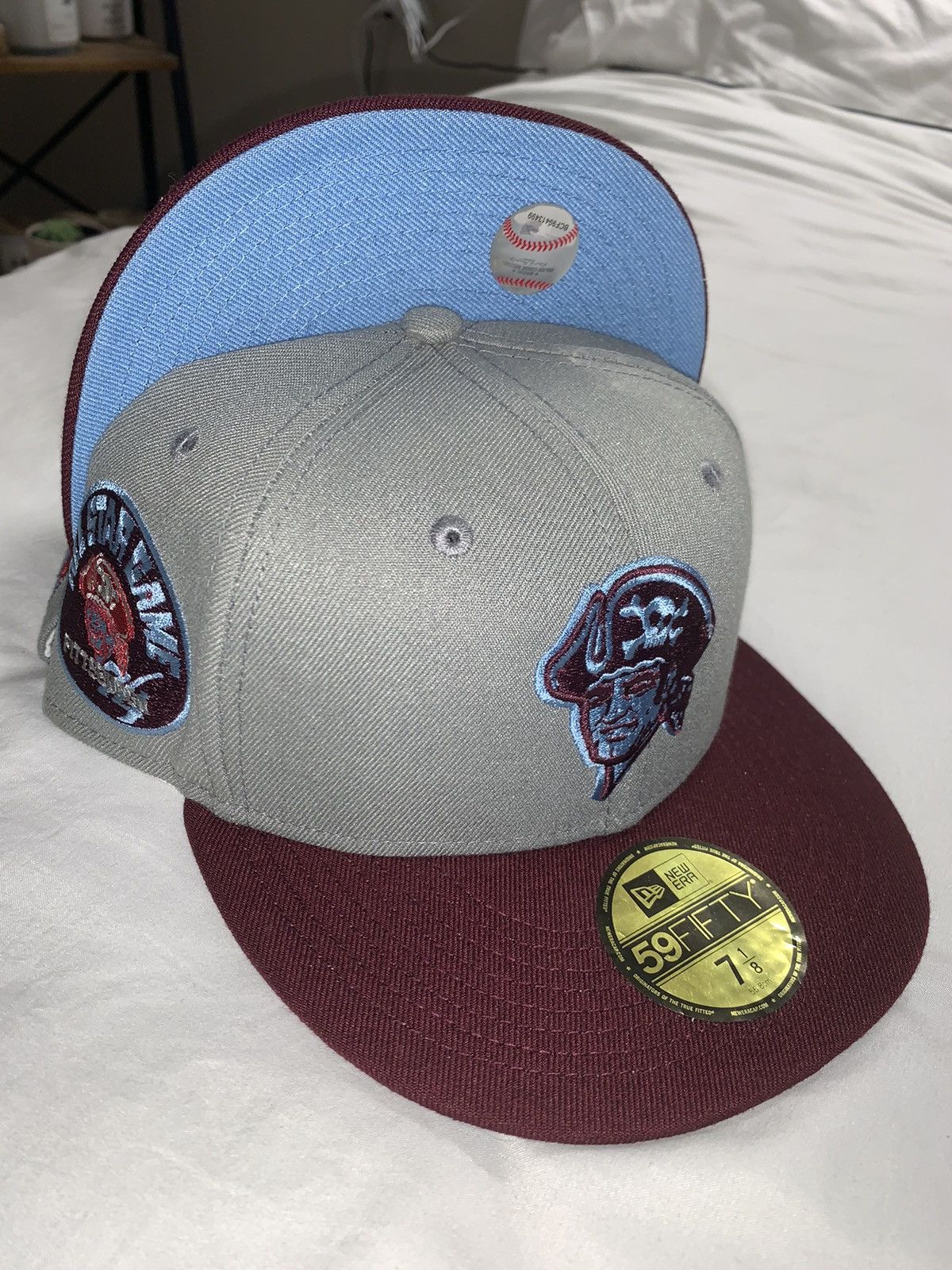 New Era Exclusive Pittsburgh Pirates Fitted Two Tone Icy Blue 7 3/8 Size ONE SIZE - 4 Thumbnail
