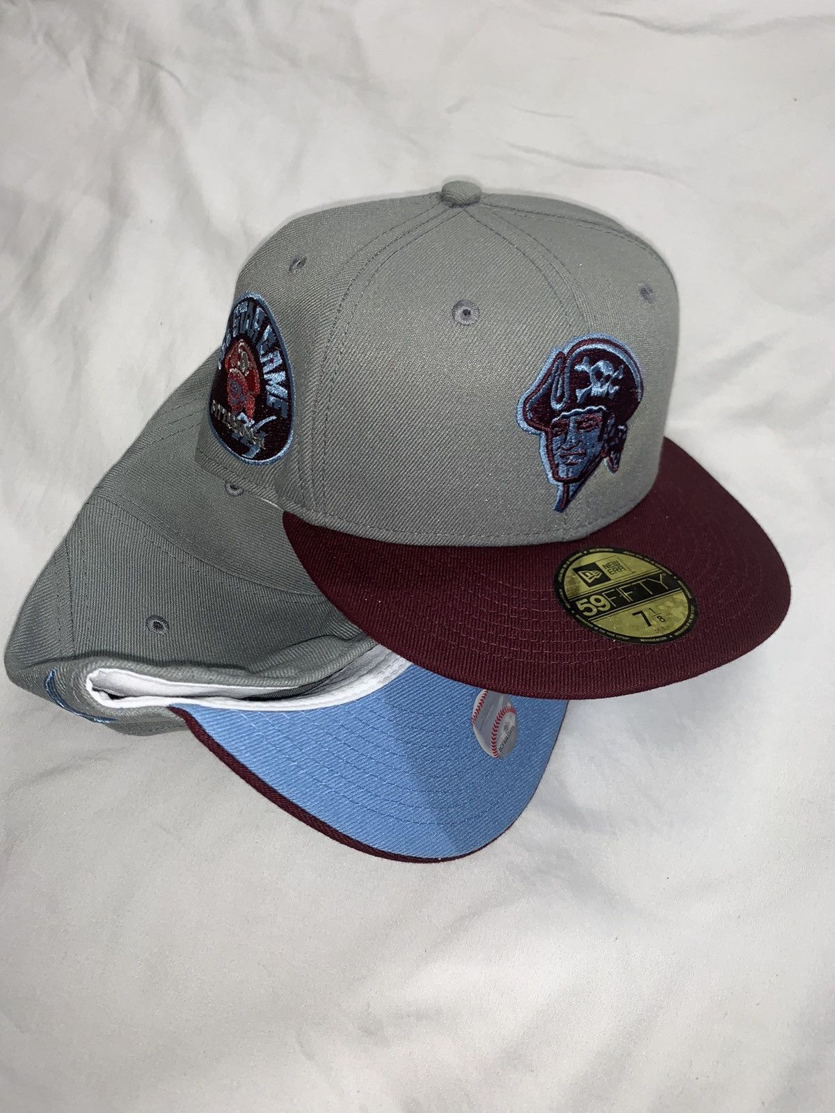 New Era Exclusive Pittsburgh Pirates Fitted Two Tone Icy Blue 7 3/8 Size ONE SIZE - 1 Thumbnail
