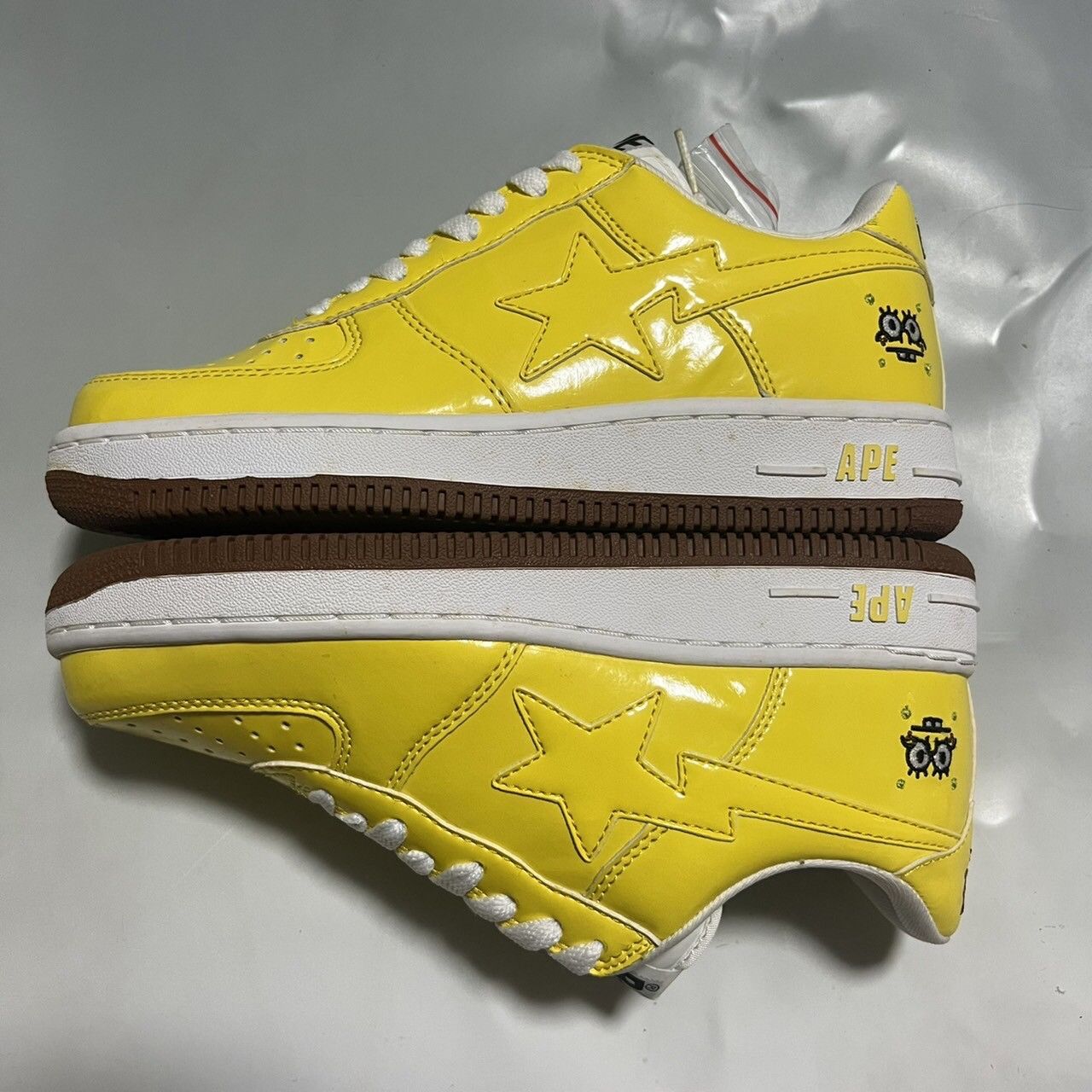 Bape 2008 spongebob BAPE Sta yellow patent leather Size US 6 / EU 39 - 4 Thumbnail