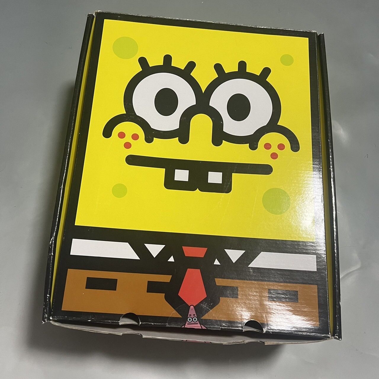 Bape 2008 spongebob BAPE Sta yellow patent leather Size US 6 / EU 39 - 1 Thumbnail