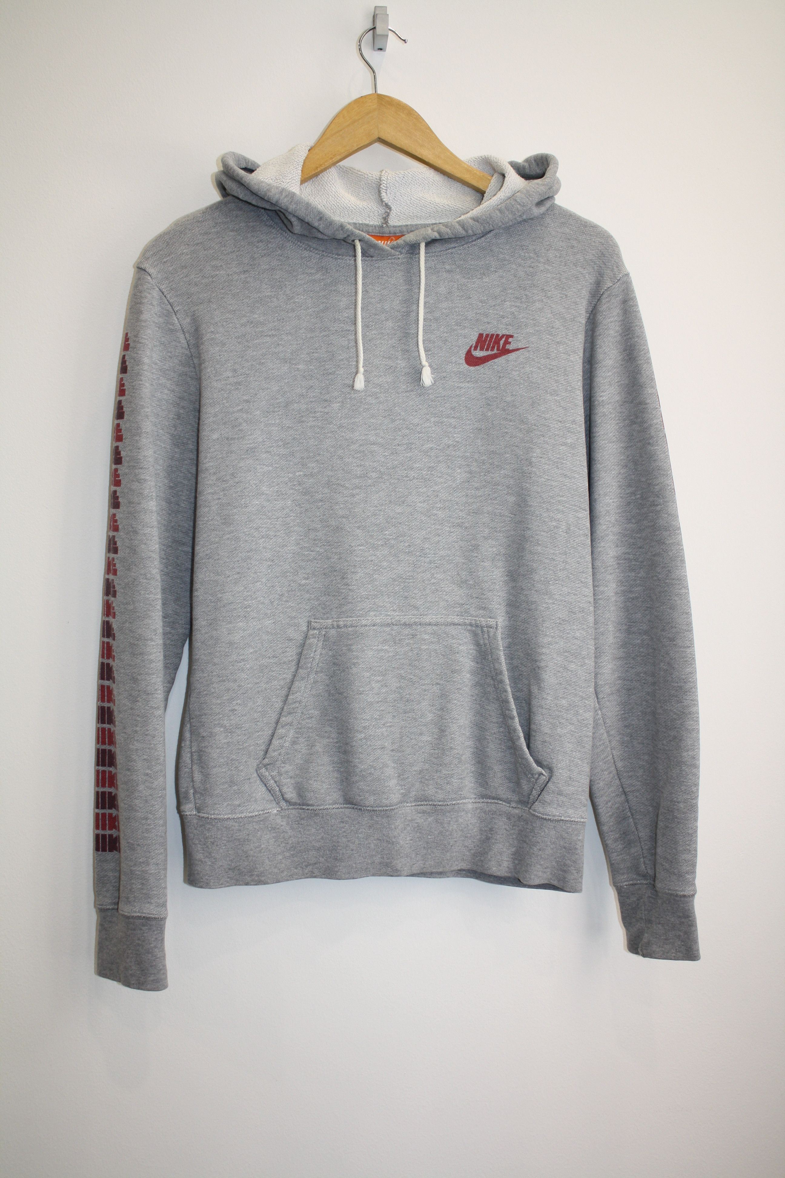 Nike Nike Grey Hoodie Monogram Sleeve Logo Size US S / EU 44-46 / 1 - 2 Thumbnail
