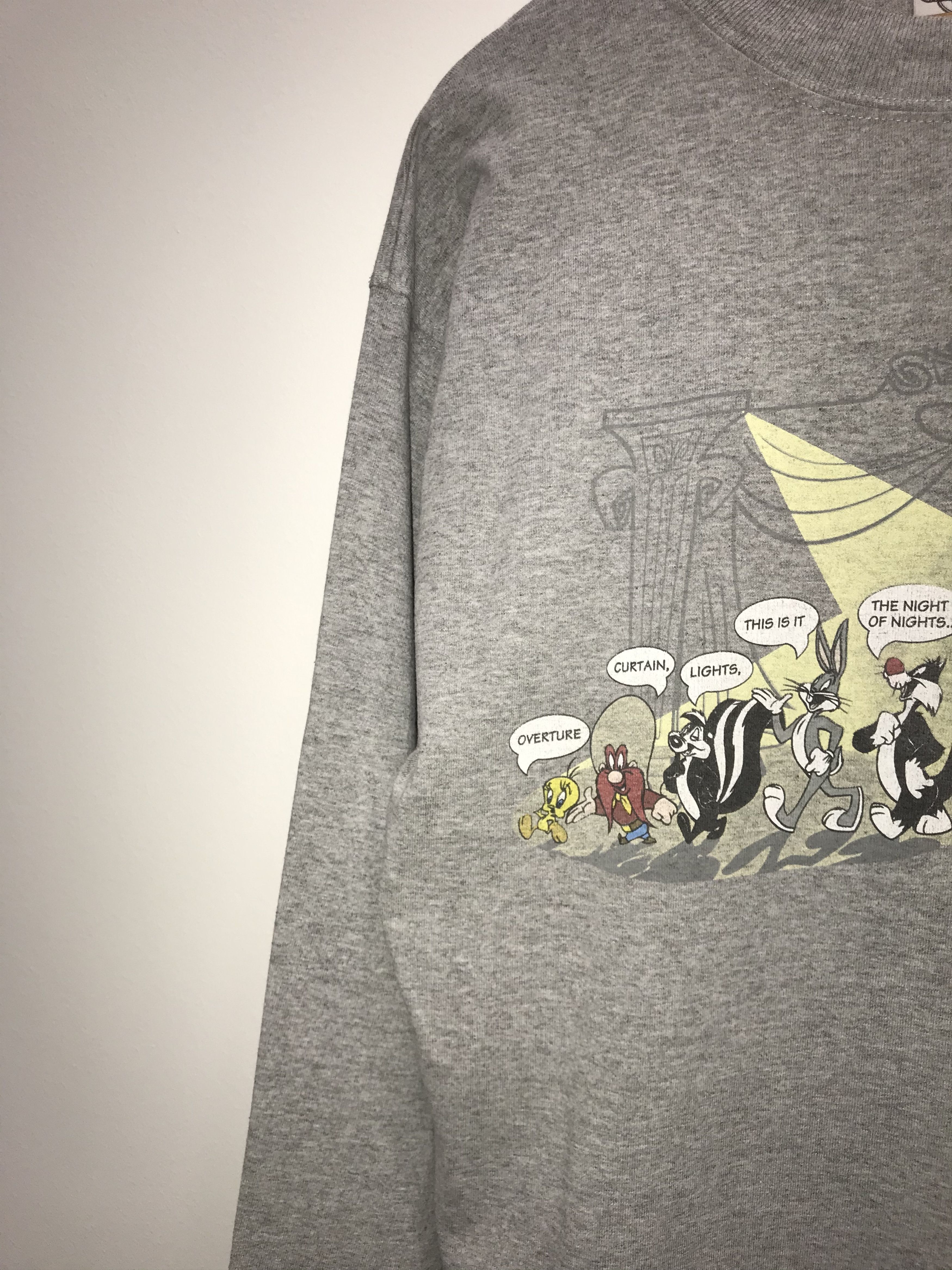 Disney Vintage Acme Clothing 1991 Warner Bros Disney Sweatshirt Size US L / EU 52-54 / 3 - 9 Thumbnail