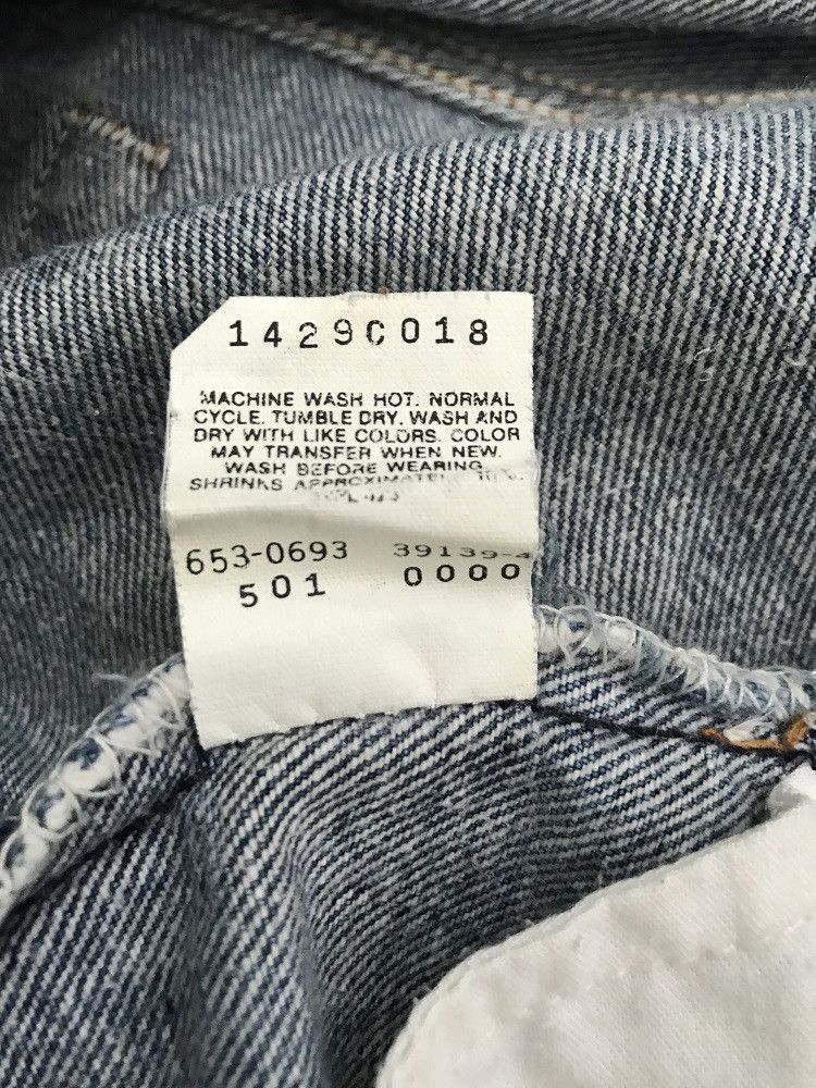 Levi's 90s Levi's 501 Jeans Usa Splattered Paint Denim Size US 32 / EU 48 - 14 Thumbnail