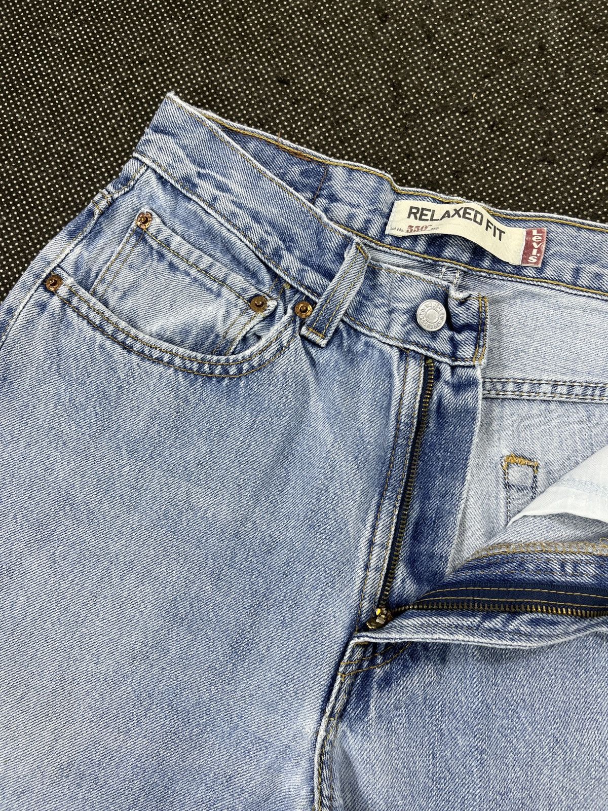 Levi's × Vintage Vintage Levis 550 Painted Jeans - J459 Size US 31 - 8 Thumbnail