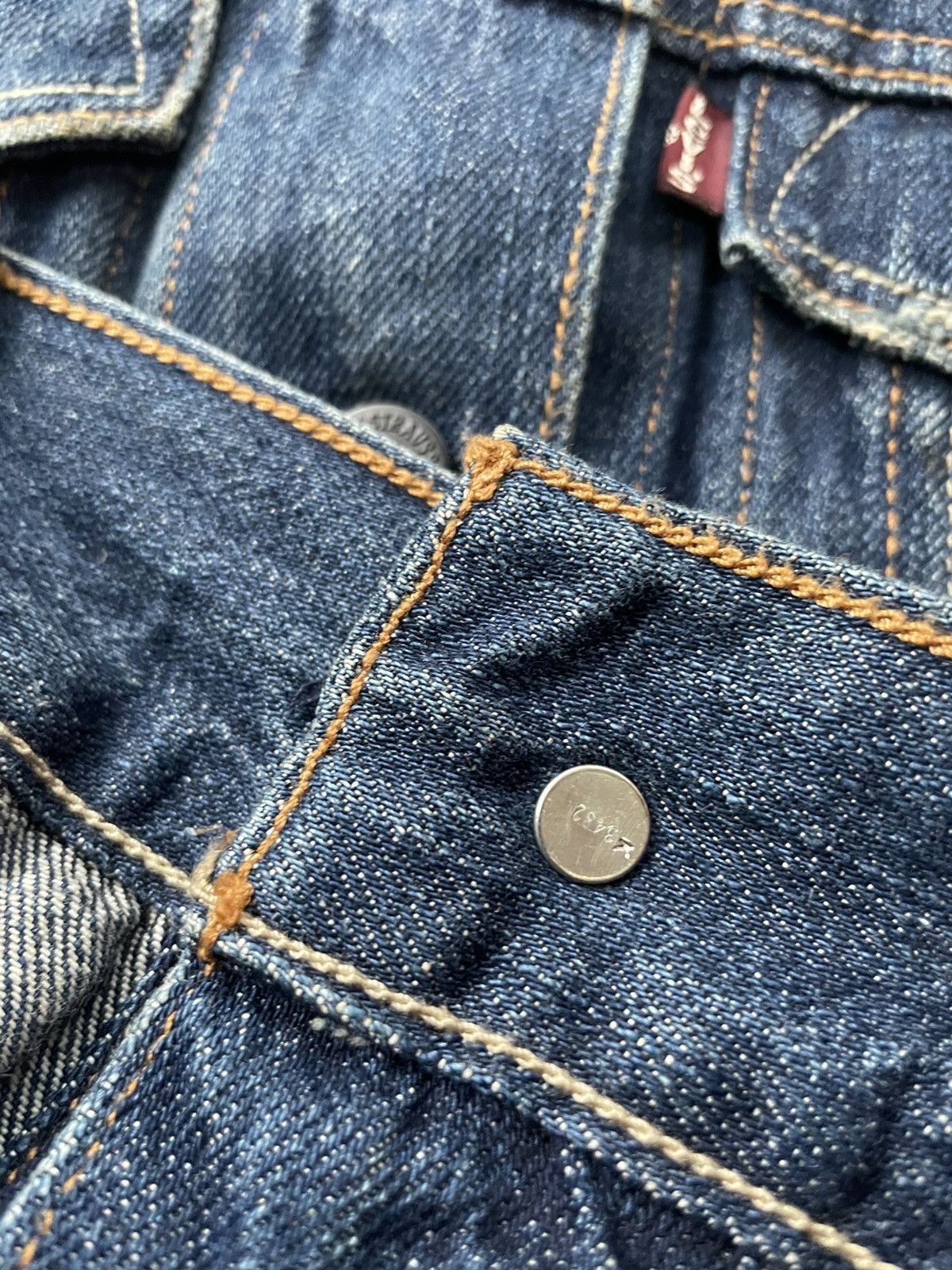 Levi's Levi’s Denim Jacket Nice Faded Design Size US XS / EU 42 / 0 - 12 Thumbnail