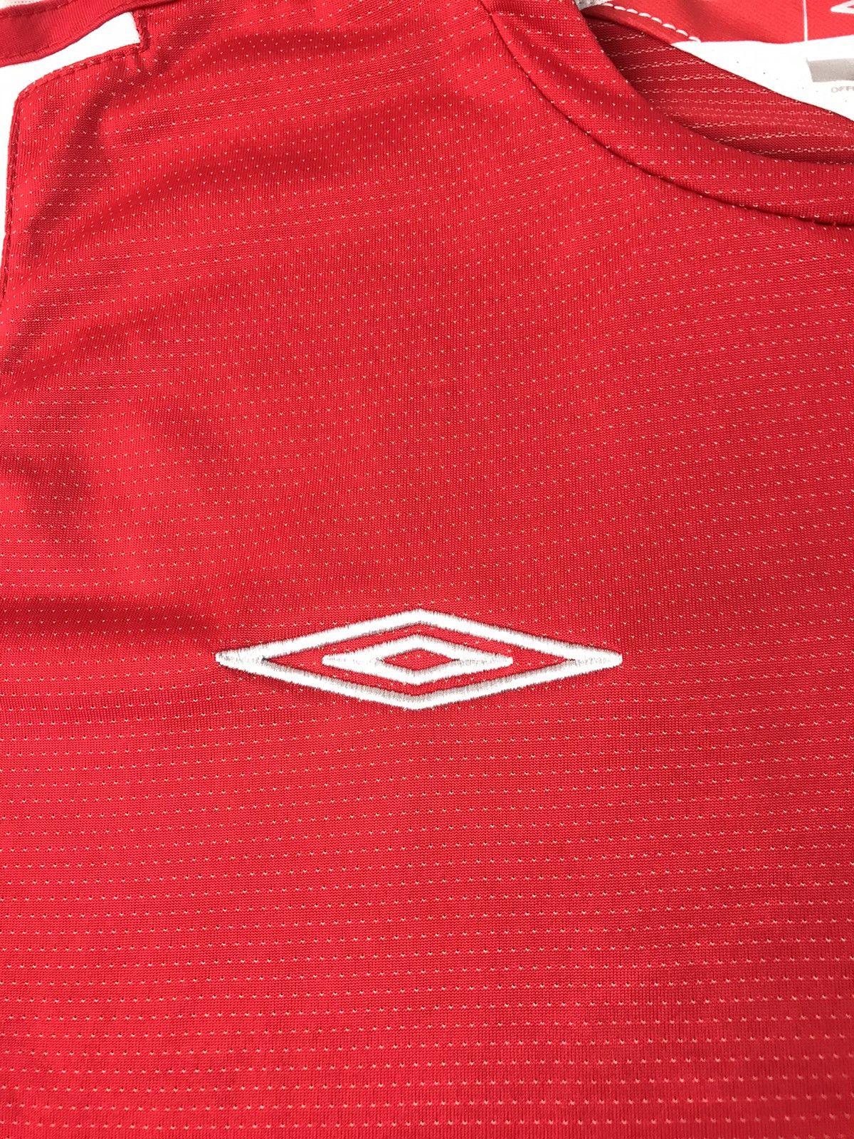 Umbro England Jersey 2004 2006 Away LARGE Shirt Football Umbro Size US L / EU 52-54 / 3 - 4 Thumbnail
