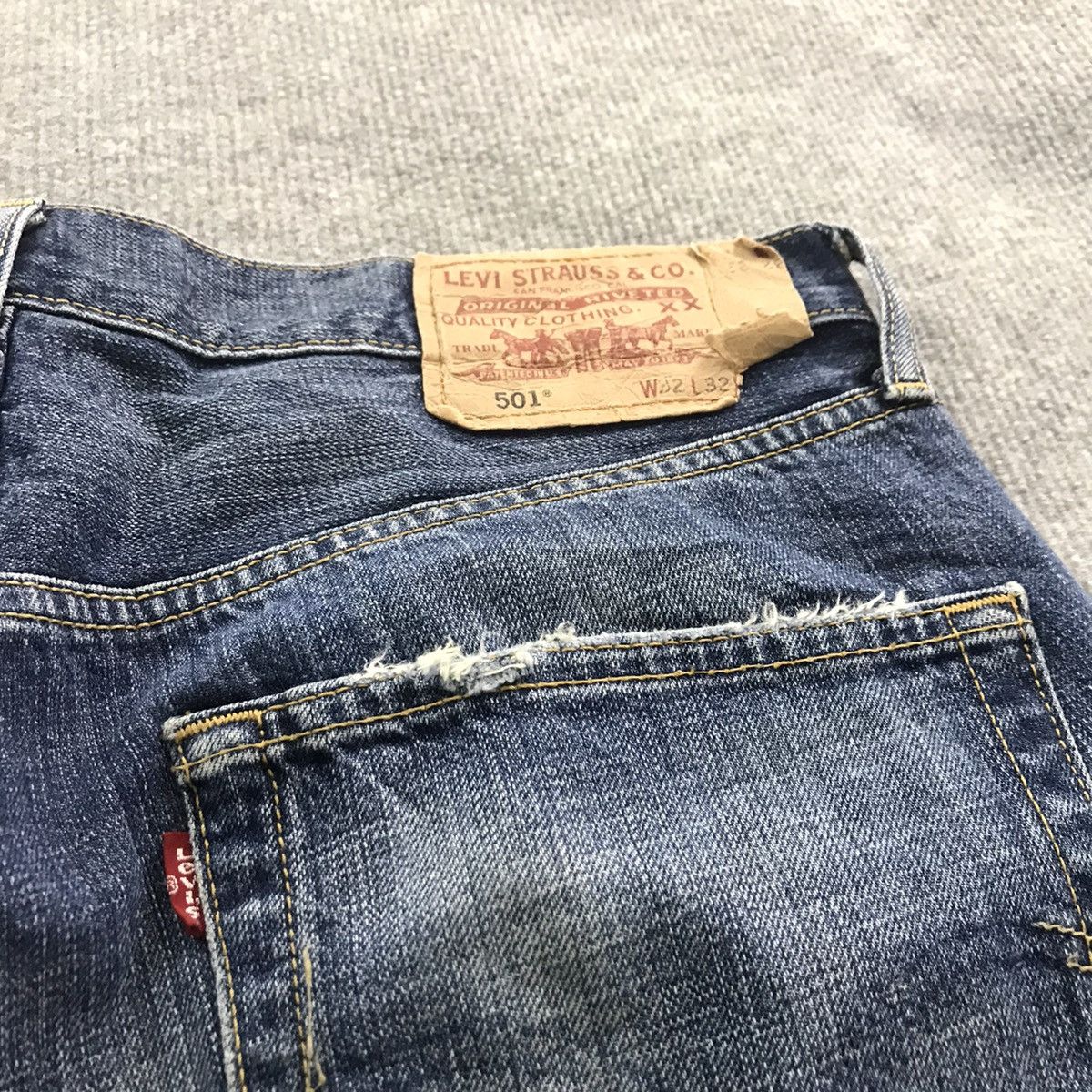 Levi's Vintage Clothing × Vintage BAGGY💥Levi’s 501 Blue Faded denim pants Size US 34 / EU 50 - 13 Thumbnail