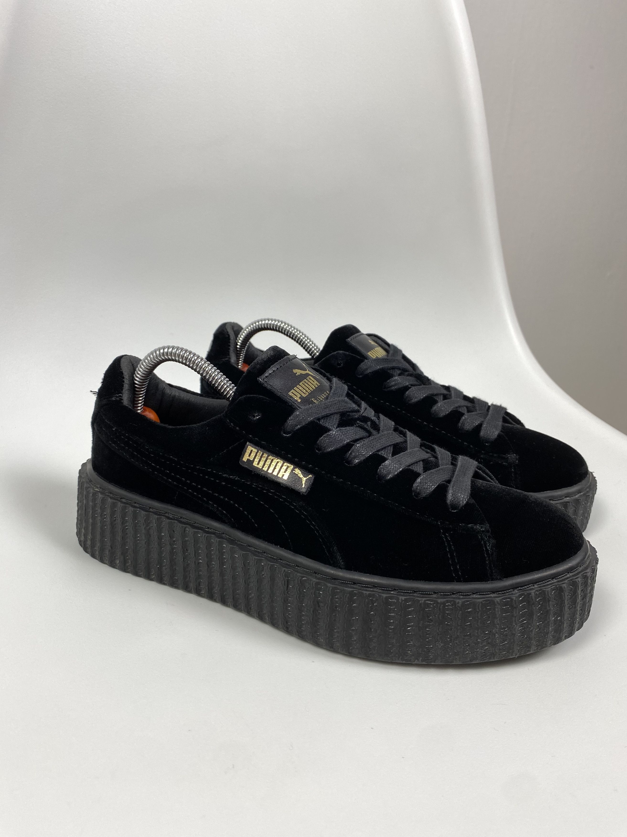 image of Puma x Rihanna Puma Fenty By Rihanna Sneakers Size 36 in Black, Women's