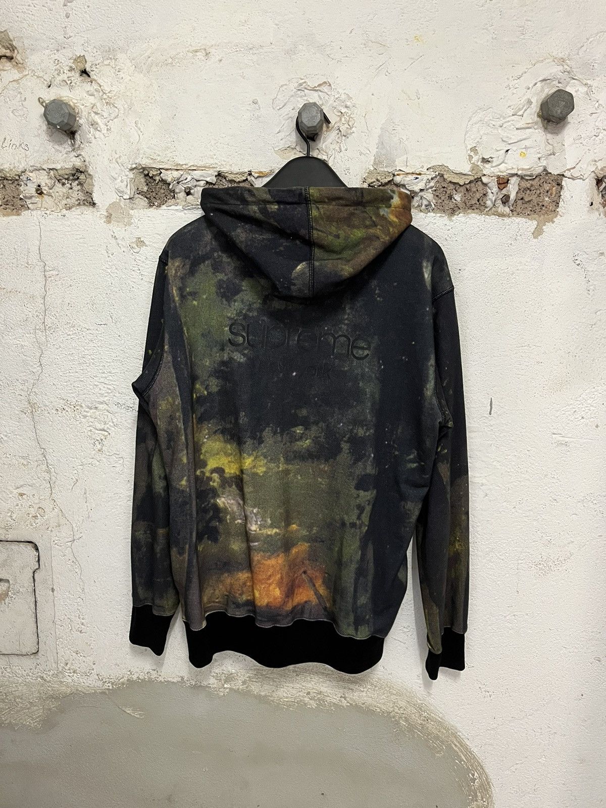 Supreme Supreme the luncheon on the grass hoodie Size US L / EU 52-54 / 3 - 2 Thumbnail