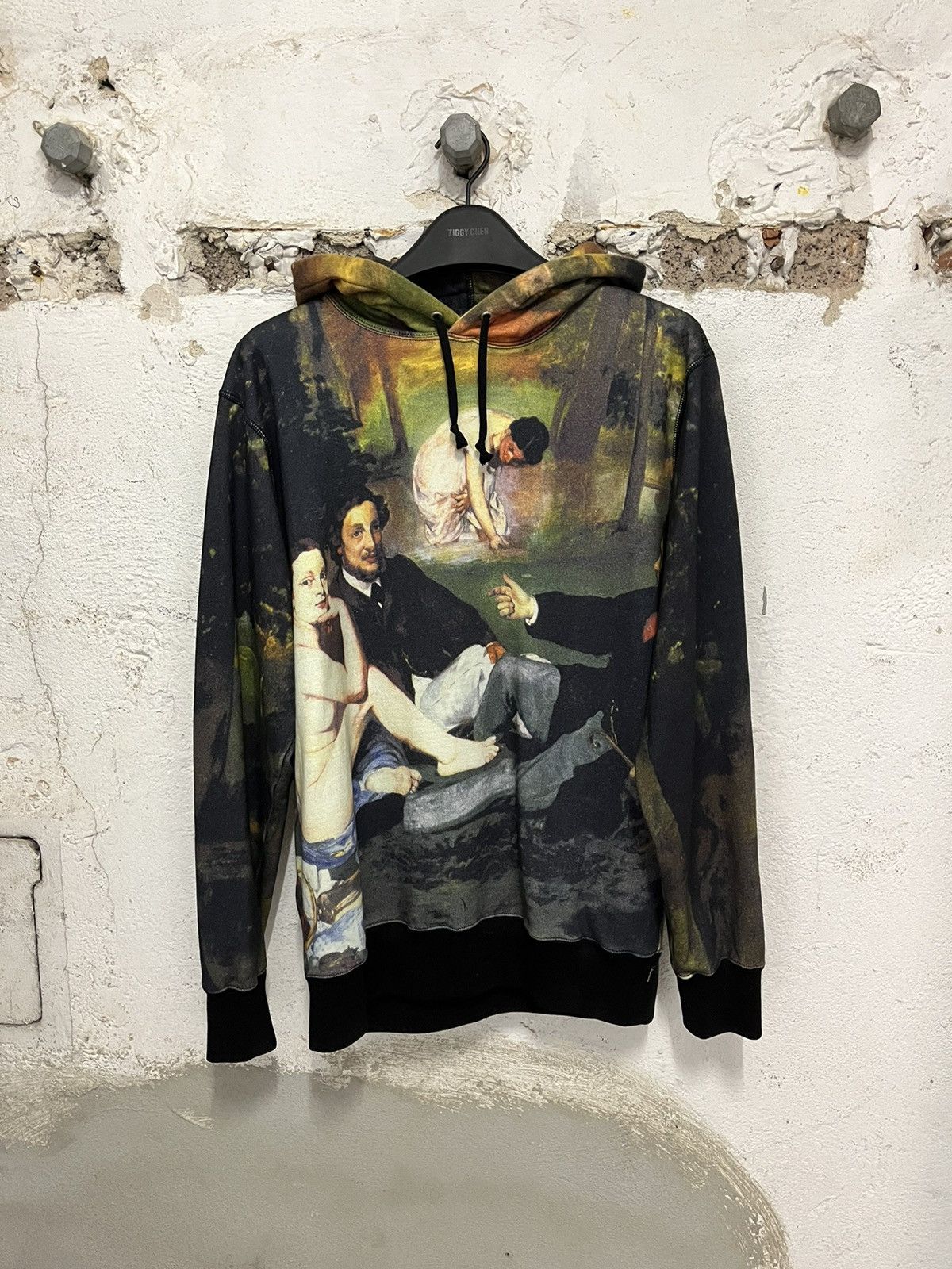 Supreme Supreme the luncheon on the grass hoodie Size US L / EU 52-54 / 3 - 1 Thumbnail