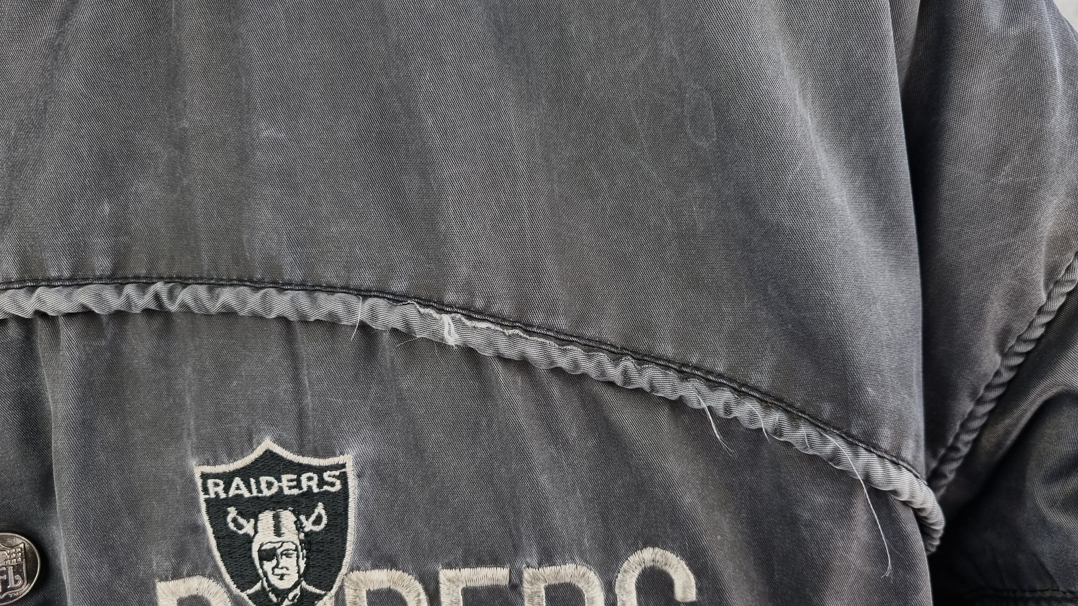 NFL × Vintage 1991 Faded RAIDERS NFL Los Angeles Embroided Logo Bomber Size US M / EU 48-50 / 2 - 22 Thumbnail