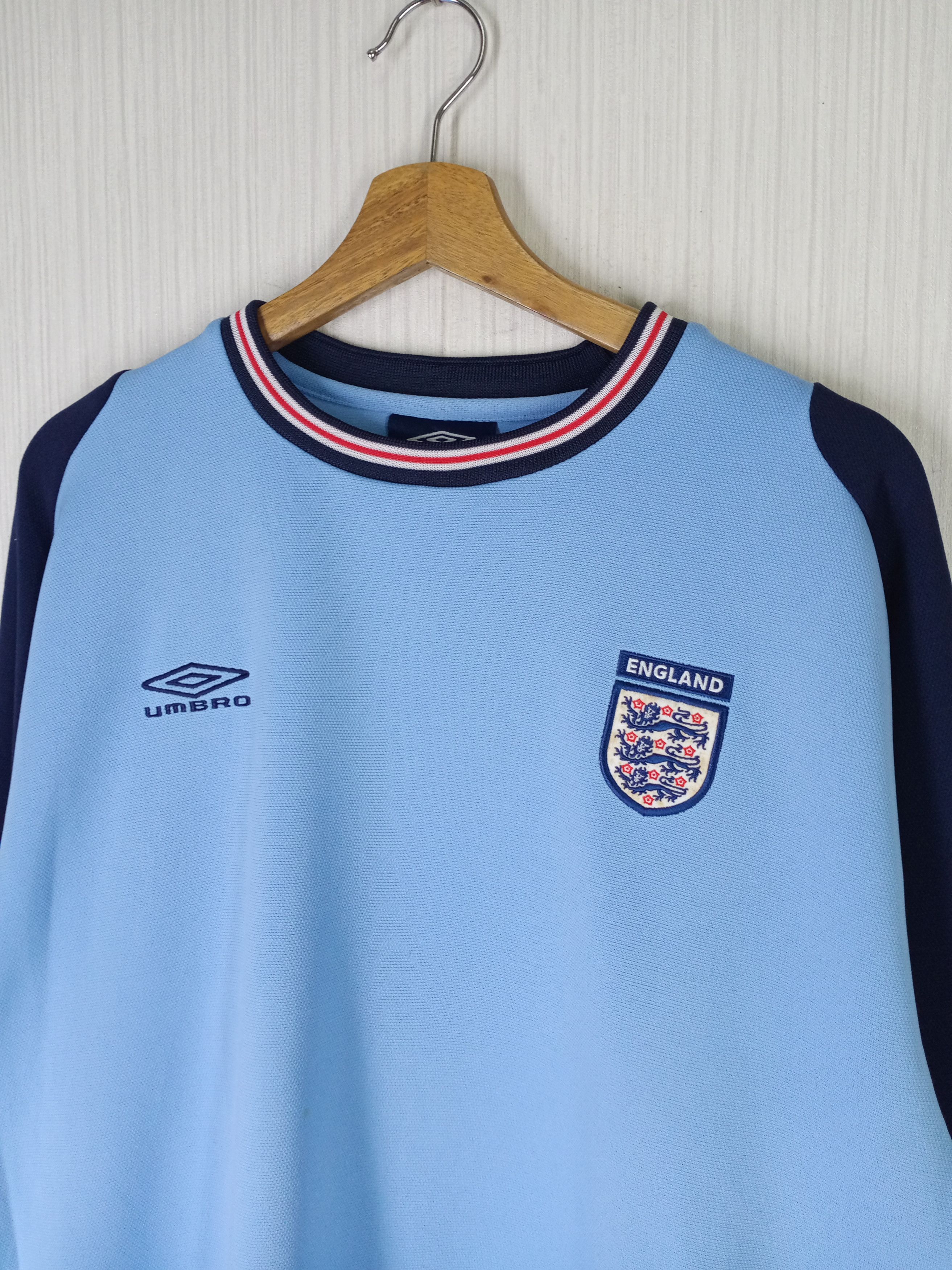 Umbro VINTAGE UMBRO ENGLAND NATIONAL TEAM SWEATSHIRT Size US L / EU 52-54 / 3 - 10 Thumbnail