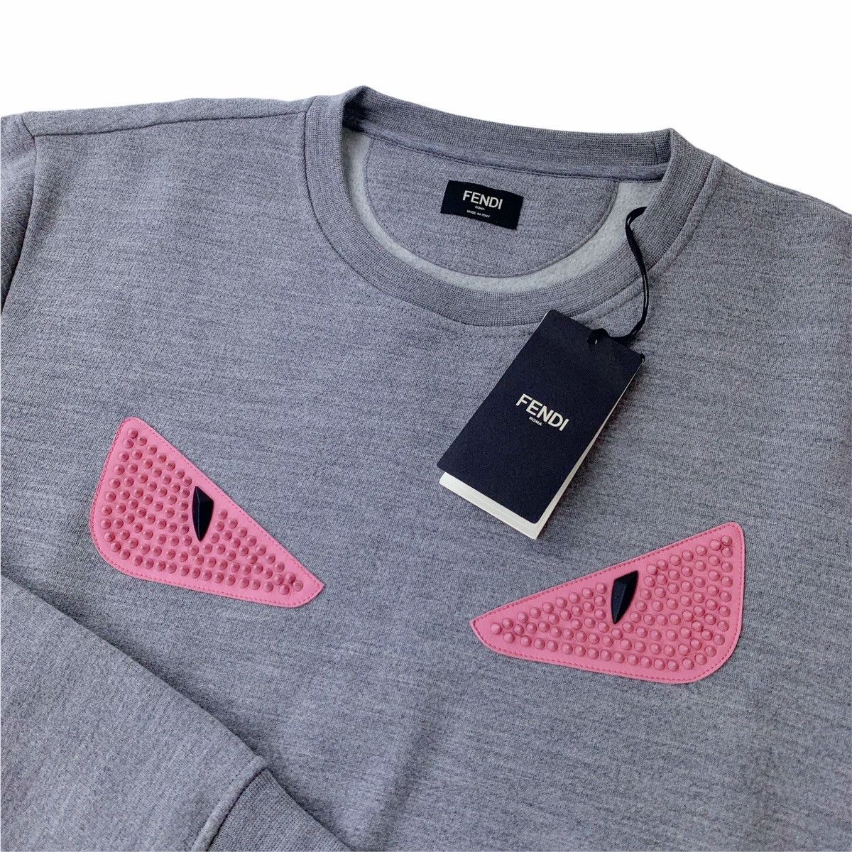 Fendi Fendi Bag Bugs Grey & Pink Studded Sweatshirt Size US XXL / EU 58 / 5 - 3 Thumbnail