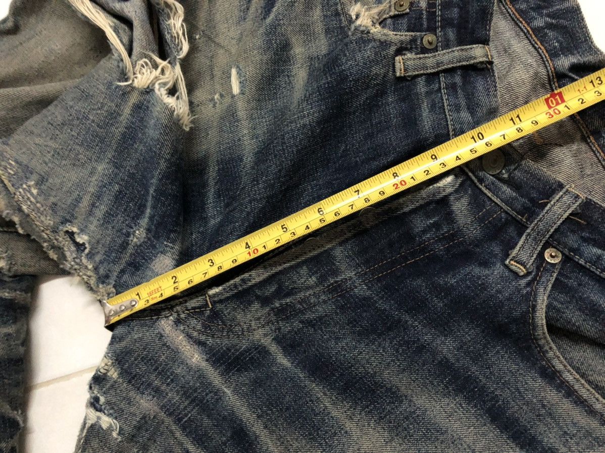 Studio D'Artisan Studio D’Artisan Distressed Selvedge Rare Denim Oz Size US 28 / EU 44 - 21 Thumbnail