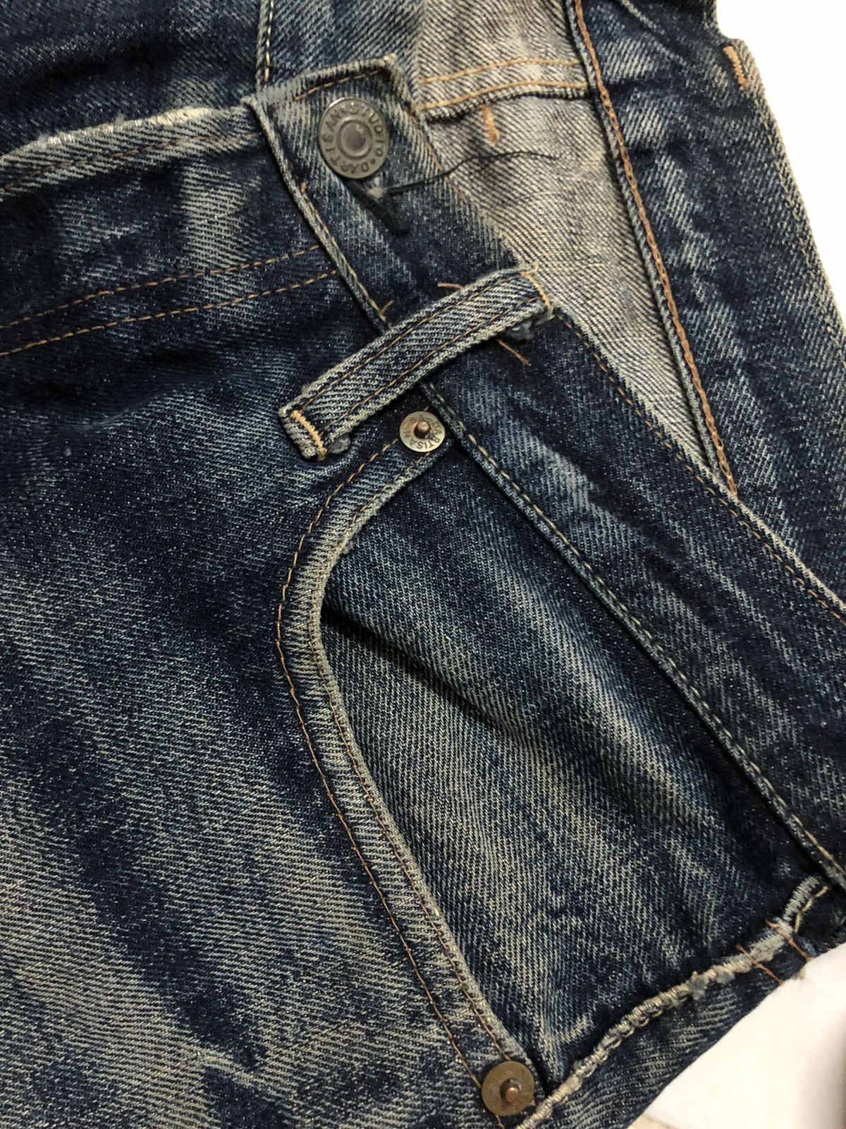 Studio D'Artisan Studio D’Artisan Distressed Selvedge Rare Denim Oz Size US 28 / EU 44 - 24 Thumbnail