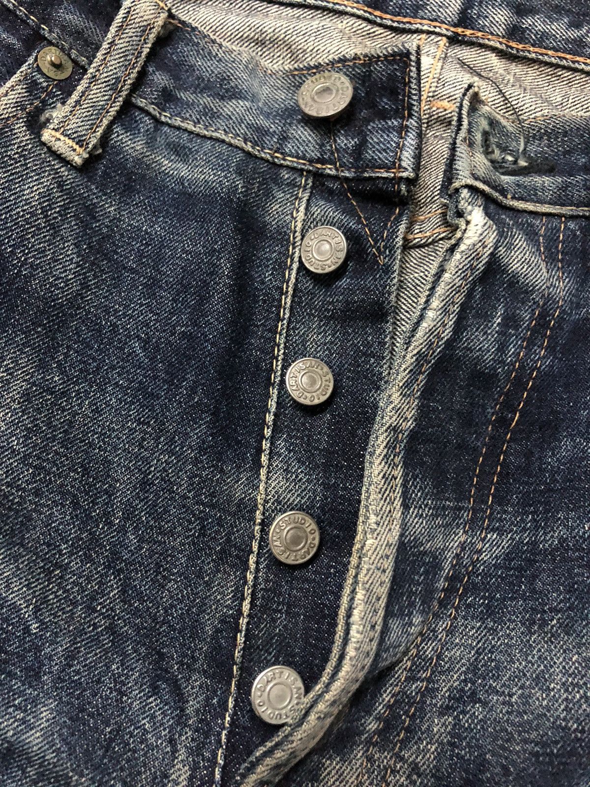 Studio D'Artisan Studio D’Artisan Distressed Selvedge Rare Denim Oz Size US 28 / EU 44 - 14 Thumbnail