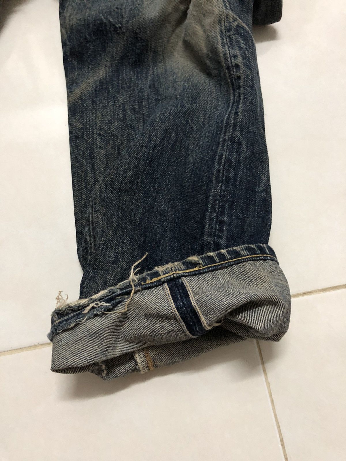 Studio D'Artisan Studio D’Artisan Distressed Selvedge Rare Denim Oz Size US 28 / EU 44 - 15 Thumbnail