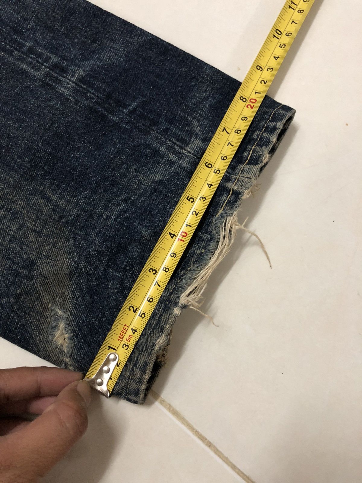 Studio D'Artisan Studio D’Artisan Distressed Selvedge Rare Denim Oz Size US 28 / EU 44 - 19 Thumbnail