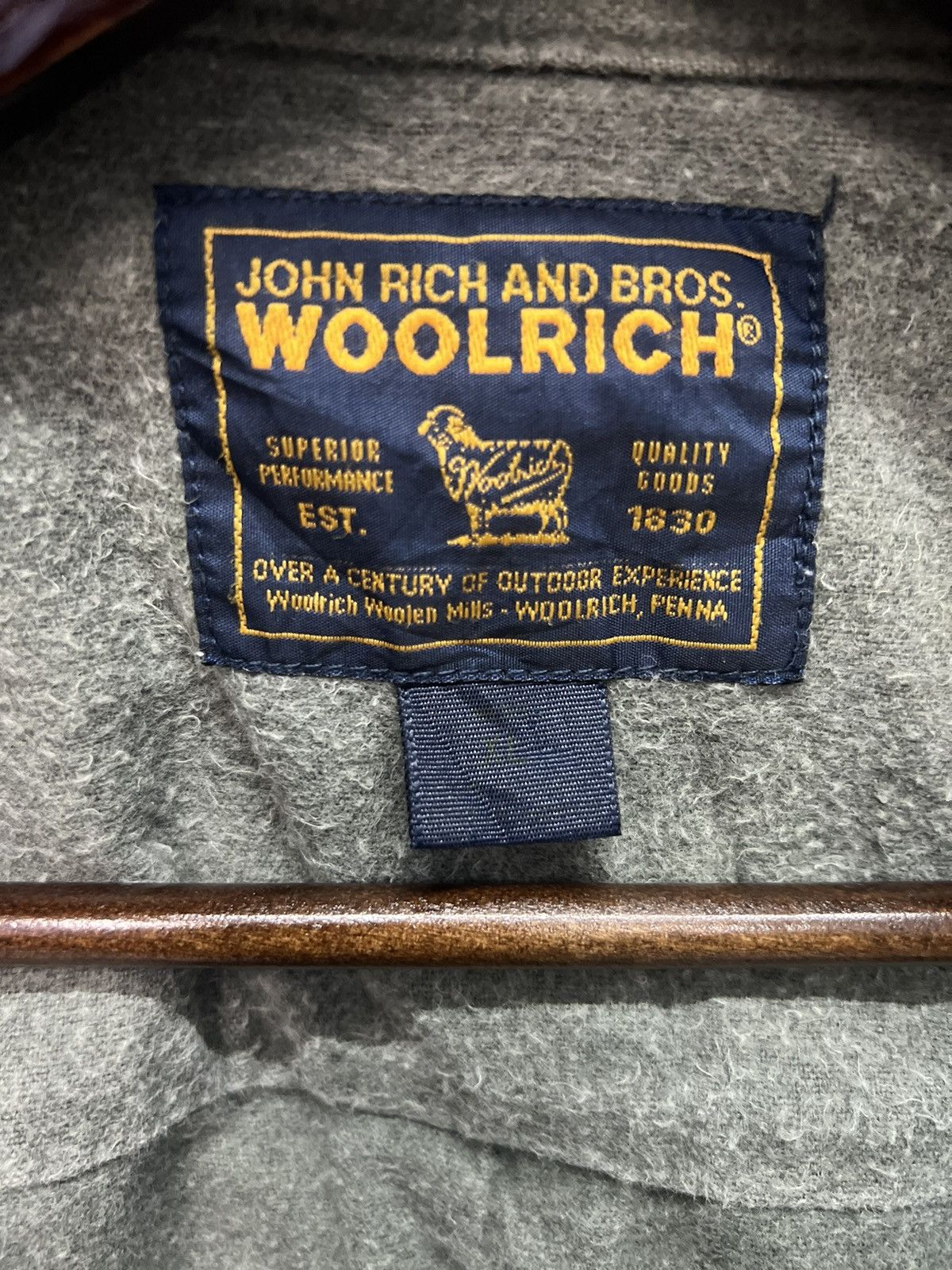 Vintage ARCHIVE WOOLRICH JOHN RICH AND BROS SHIRT BUTTON UP Size US XL / EU 56 / 4 - 12 Thumbnail