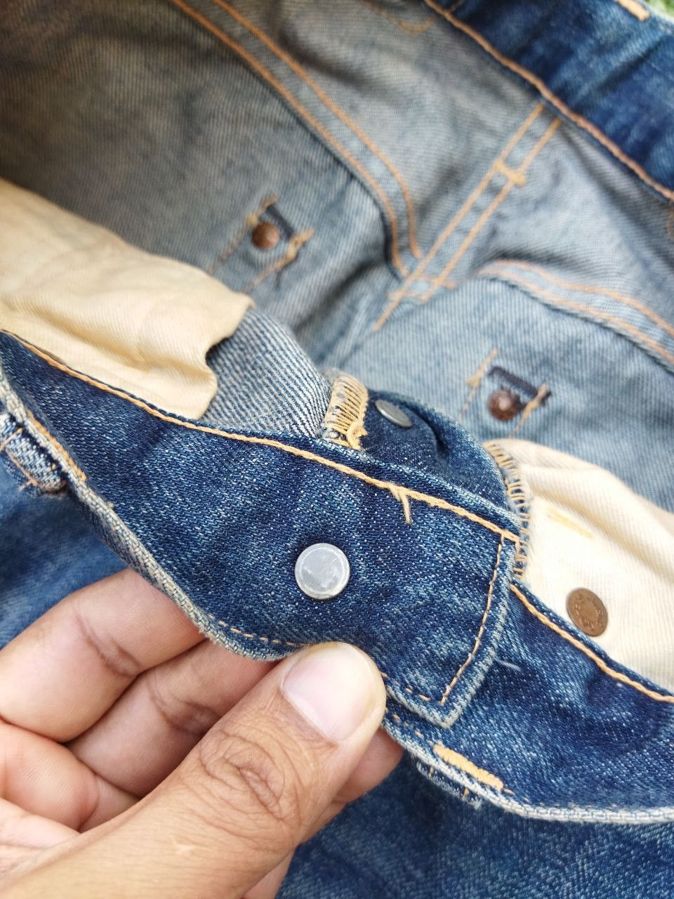 Levi's Vintage Clothing Vintage Levis LVC Hidden Rivet Capital E Jeans Size US 31 - 10 Thumbnail