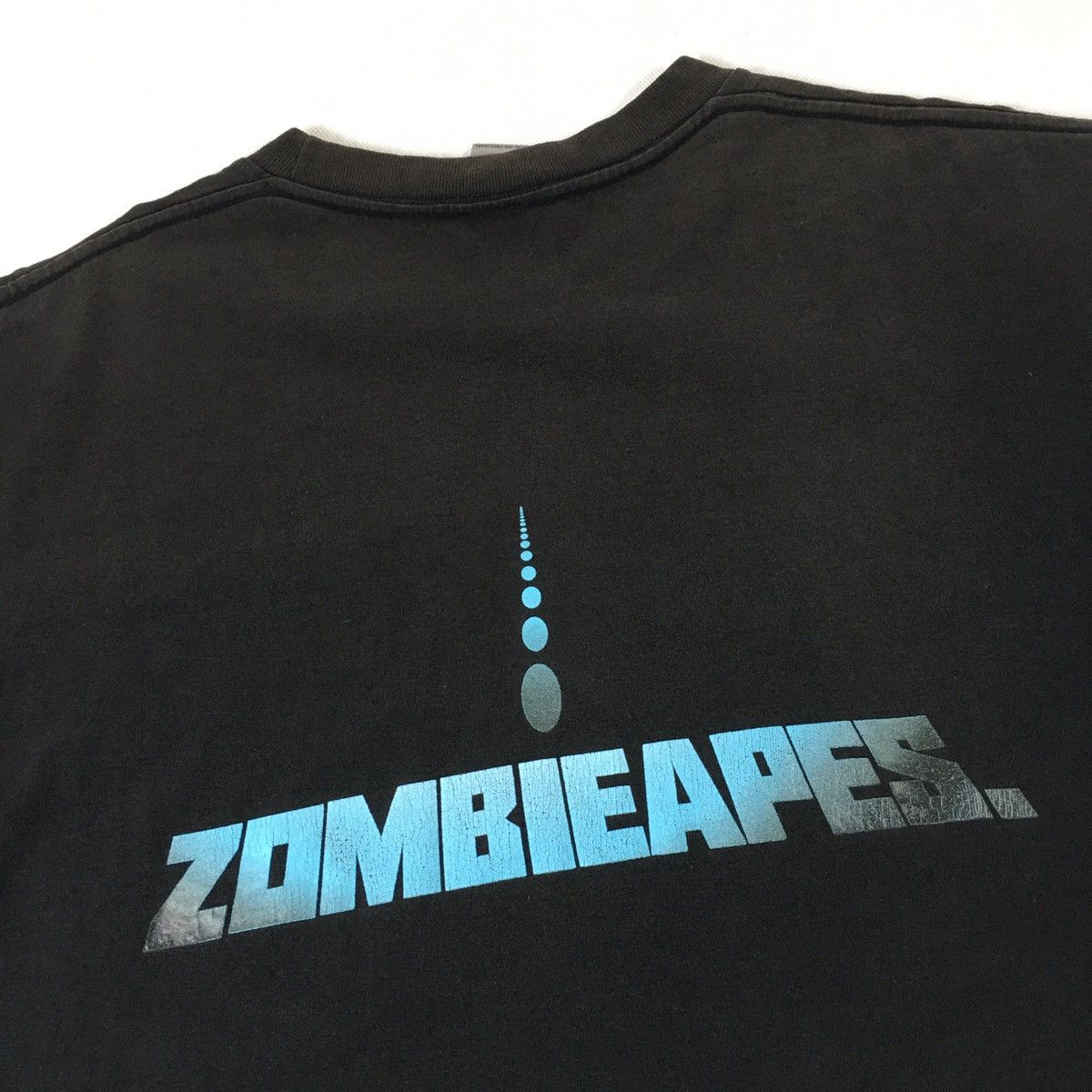 Bape Vintage 2000 Bape ZombieApes Tee Size US L / EU 52-54 / 3 - 4 Thumbnail