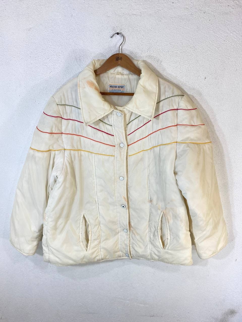 Vintage Vintage Retro Puffer White Ski Jacket Nice Design Size US L / EU 52-54 / 3 - 1 Thumbnail